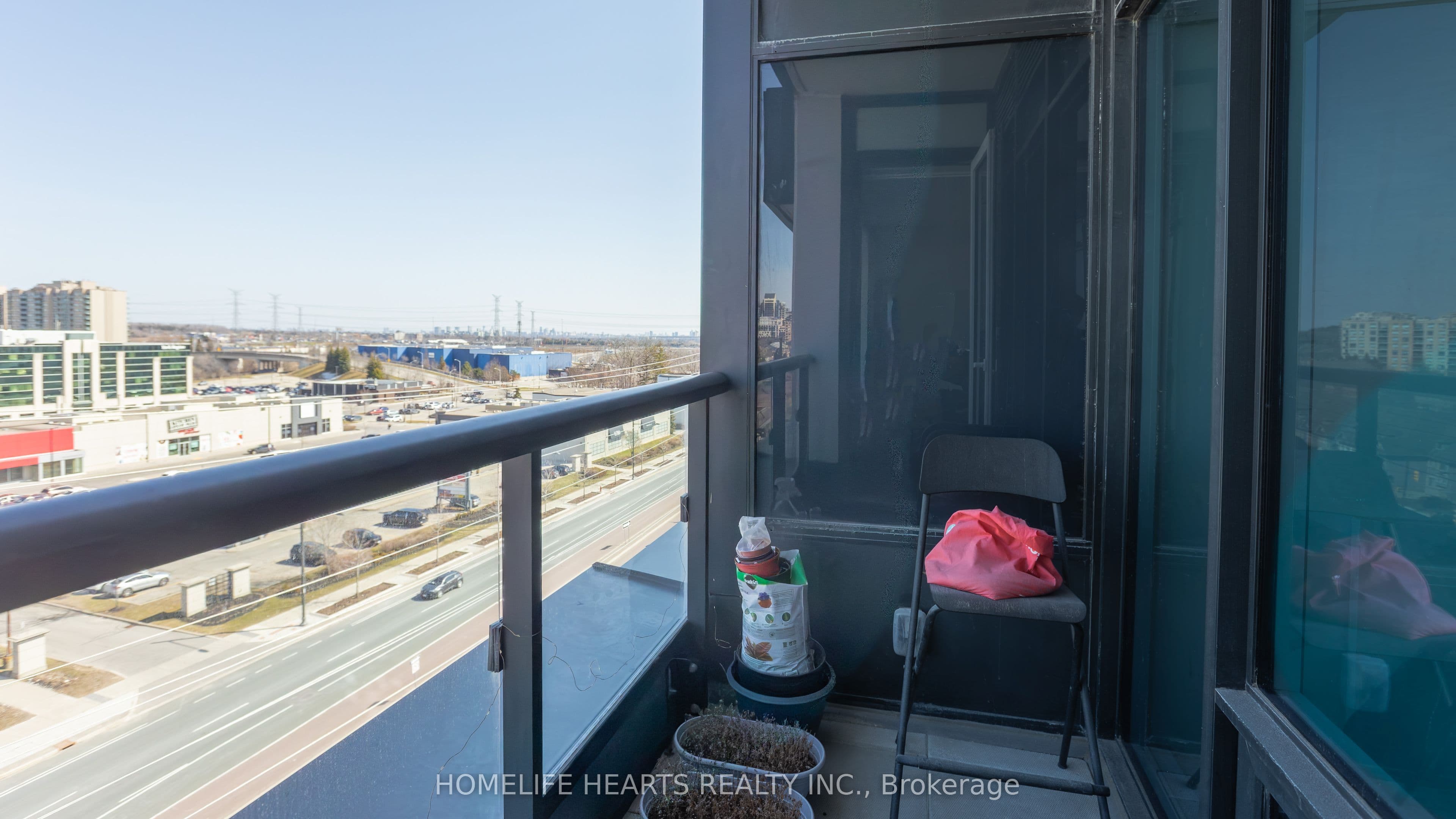 Unit 818 8868 Yonge Street photo 1