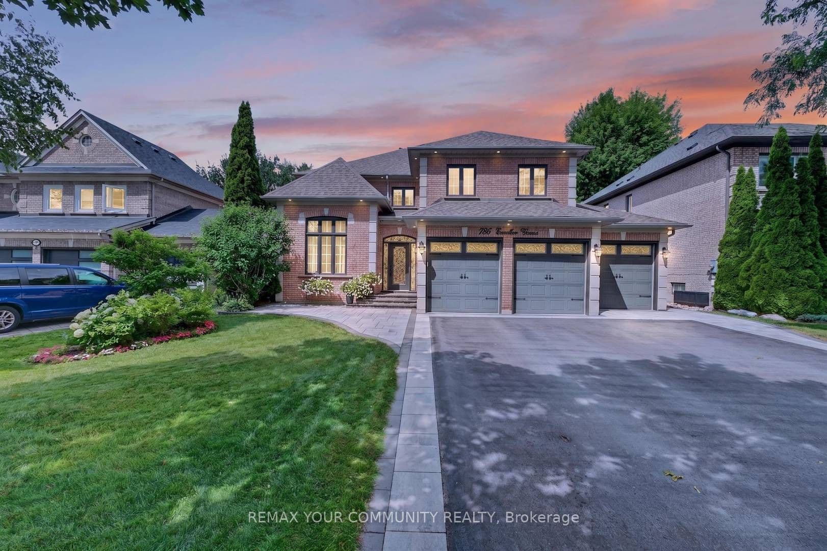 786 Exceller Circle photo 1