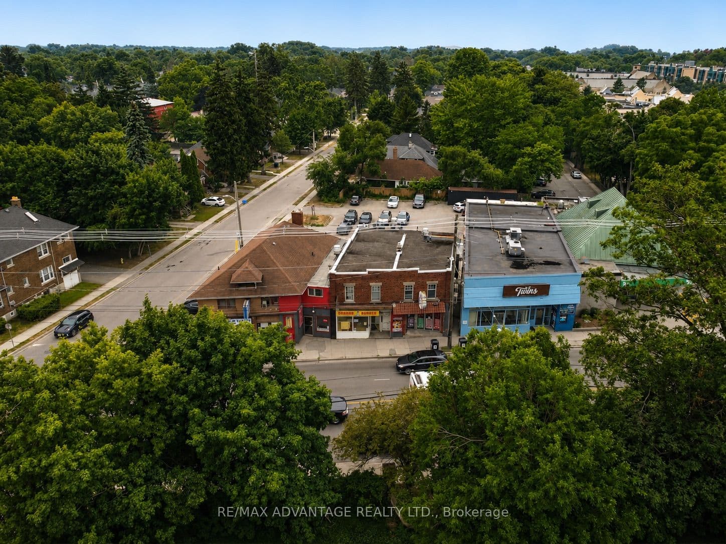1131 Richmond Street photo 1
