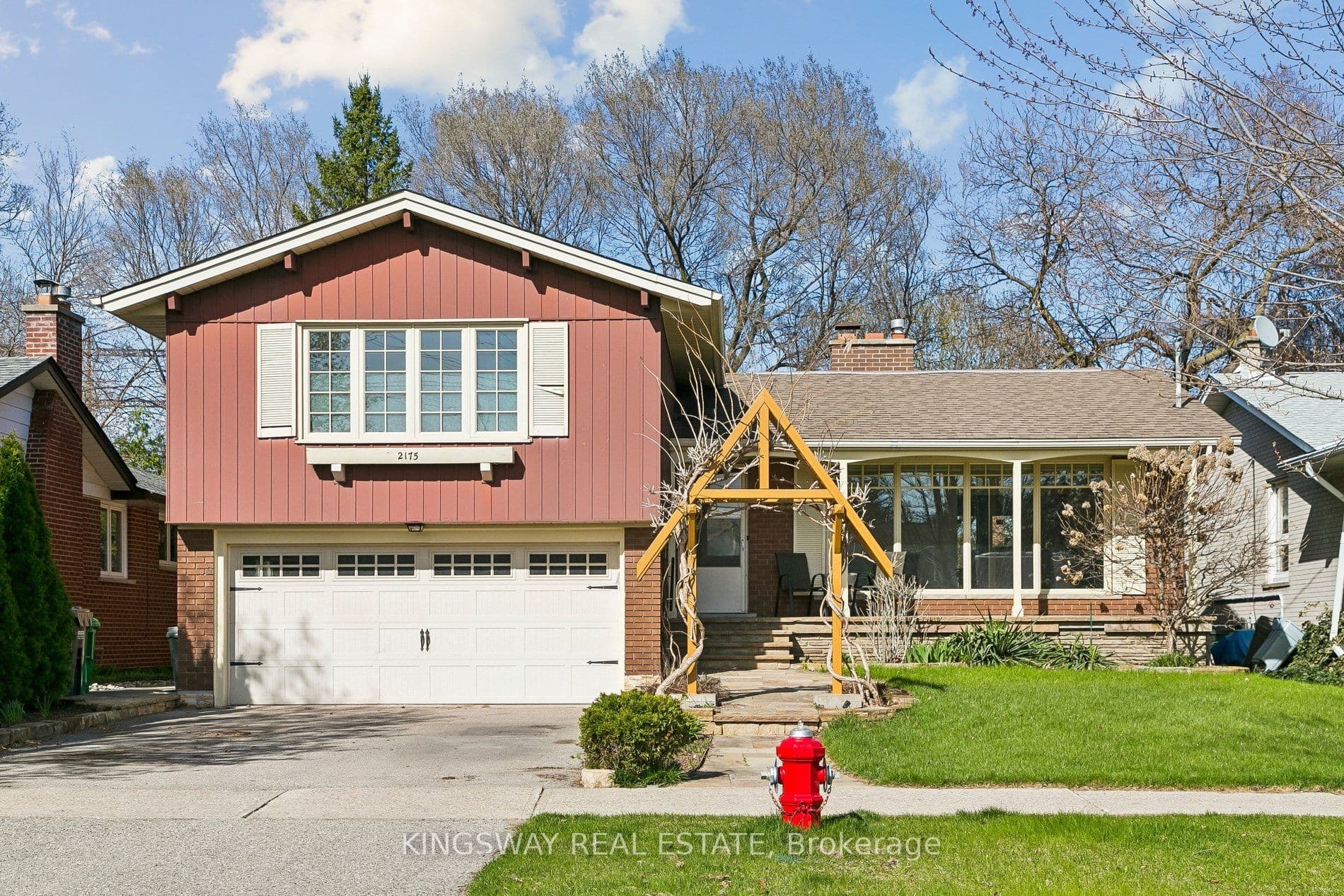 2175 Denise Road photo 1