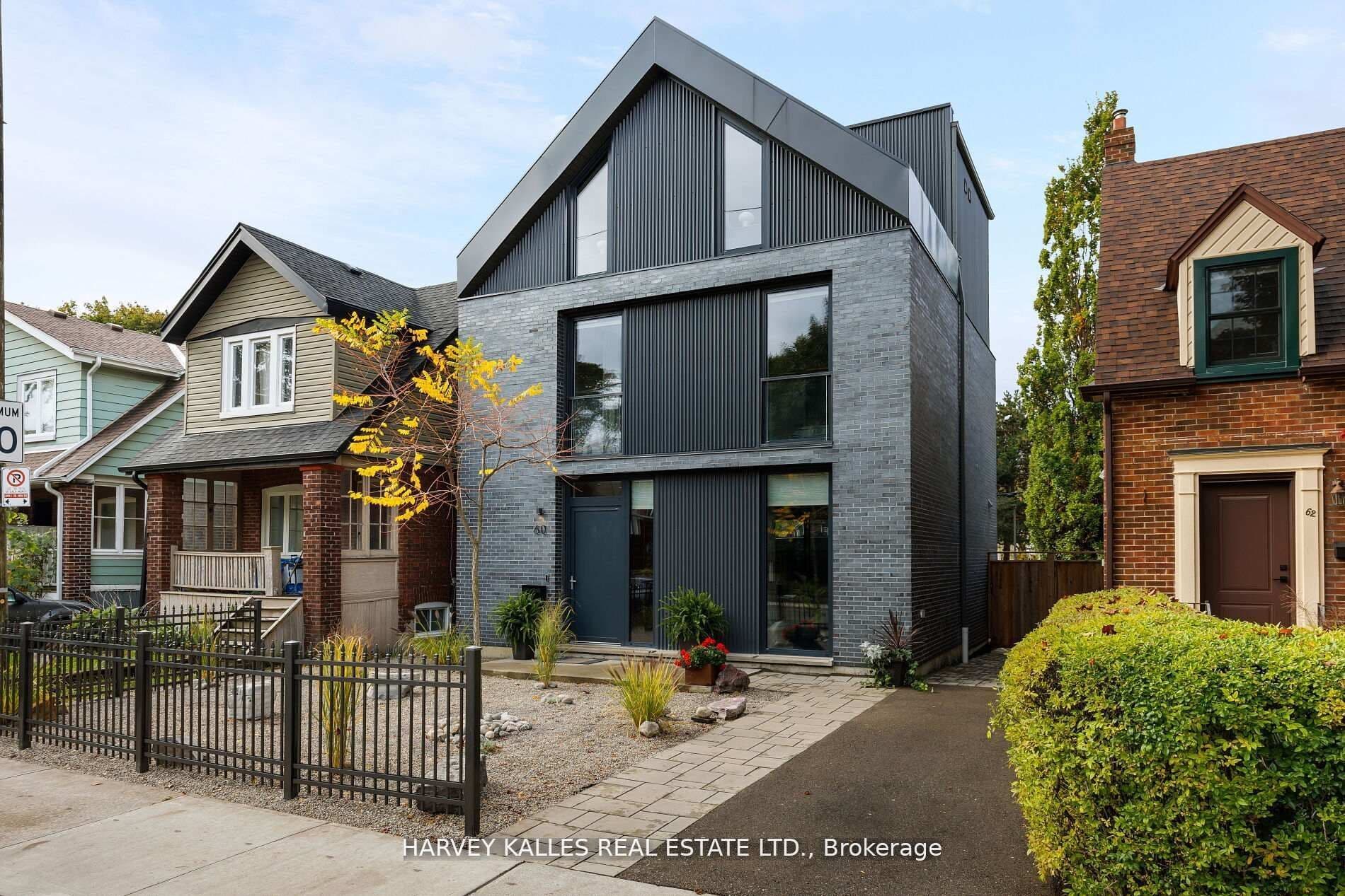 60 Hiltz Avenue photo 1