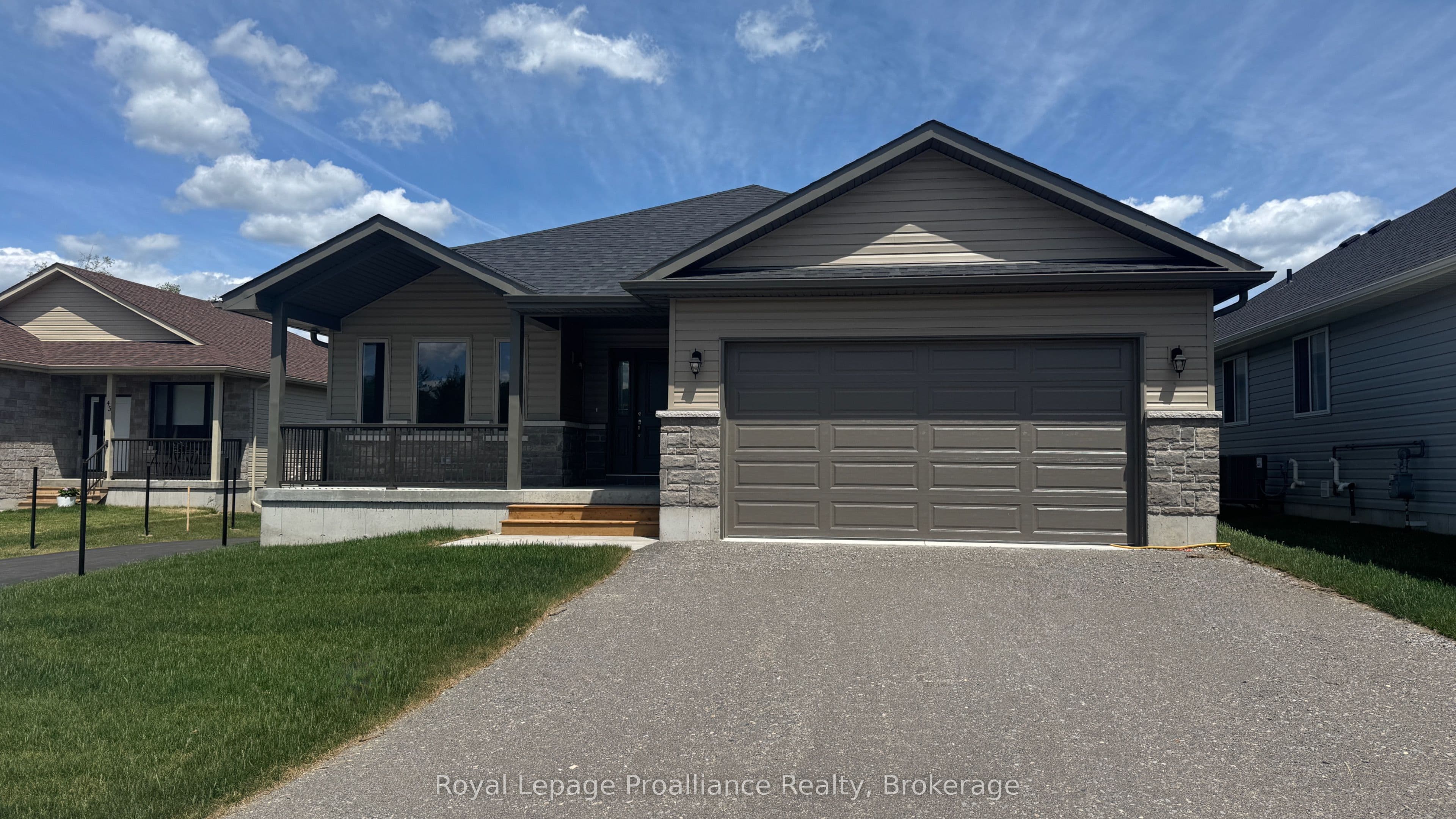 41 Clayton John Avenue photo 1