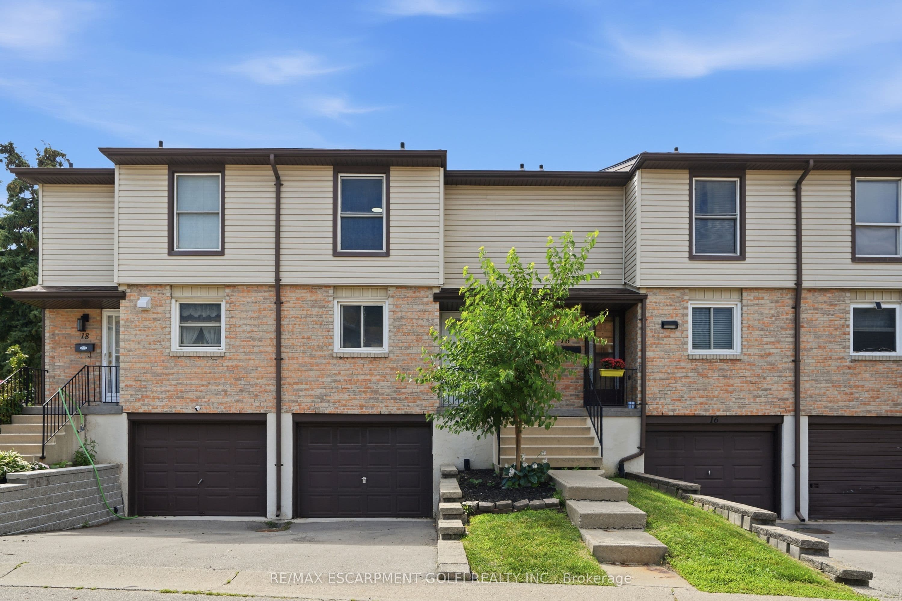 Unit 17 10 Angus Road photo 1