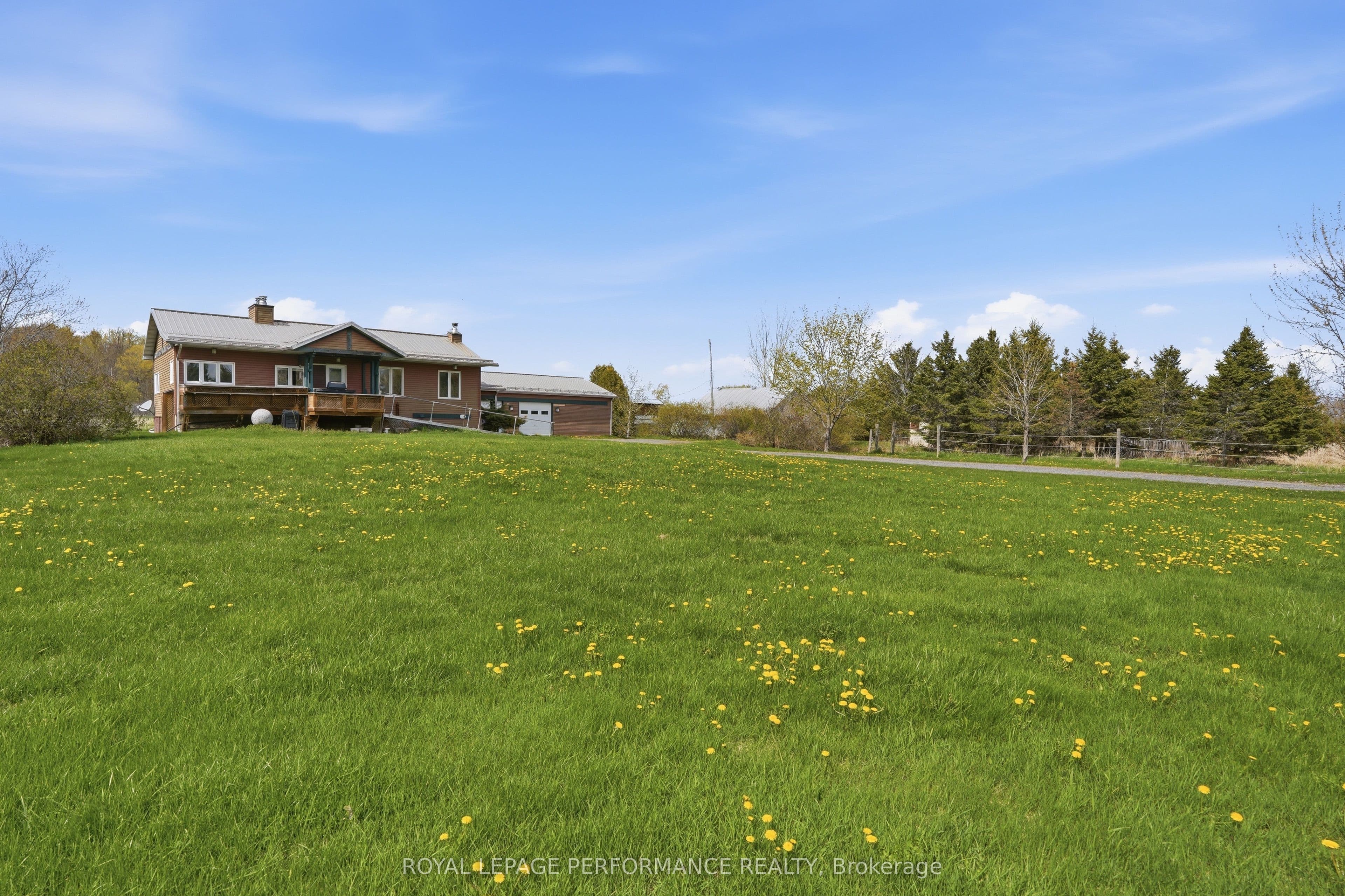 2575 Concession 2 Road photo 1