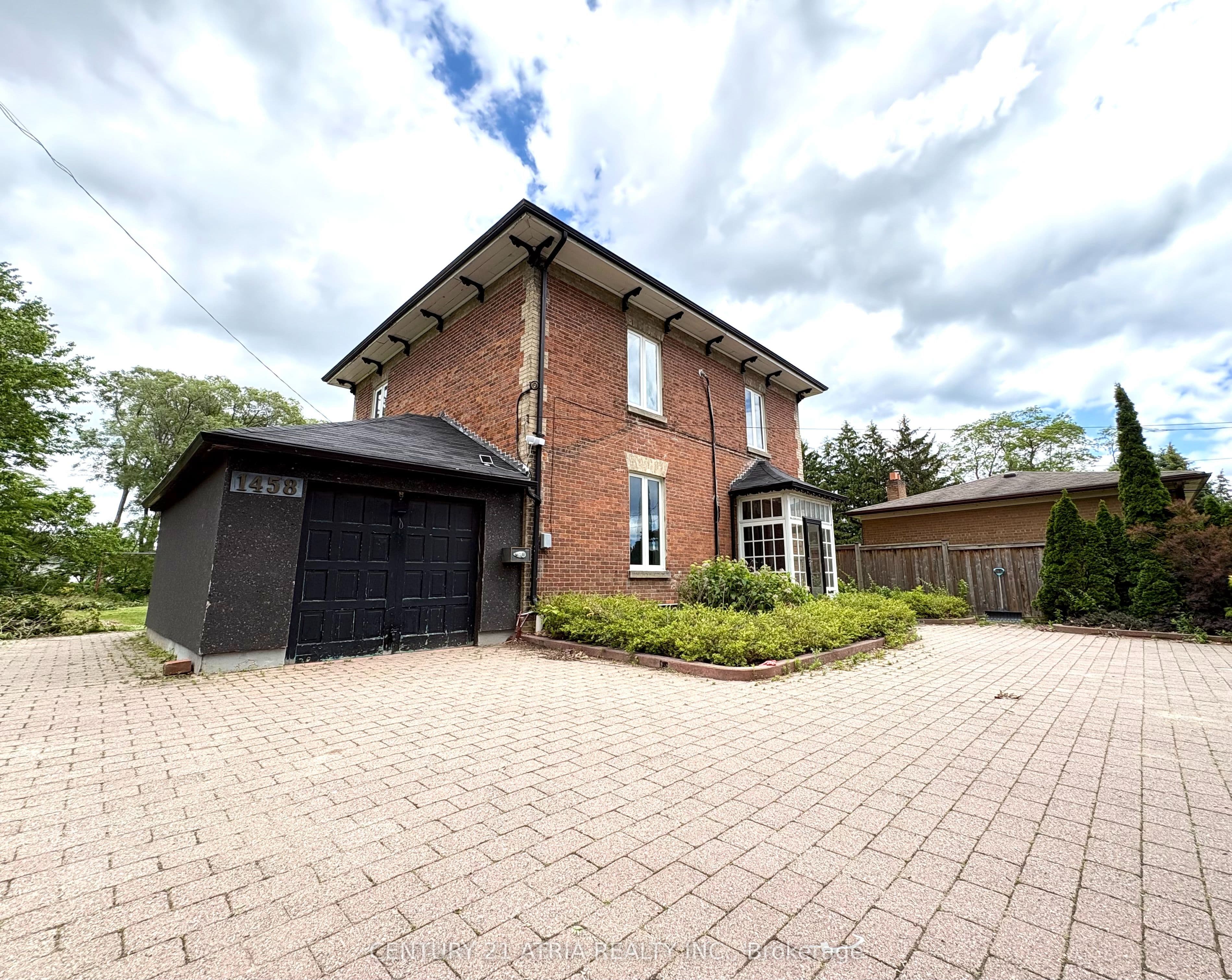 1458 Military Trail photo 1