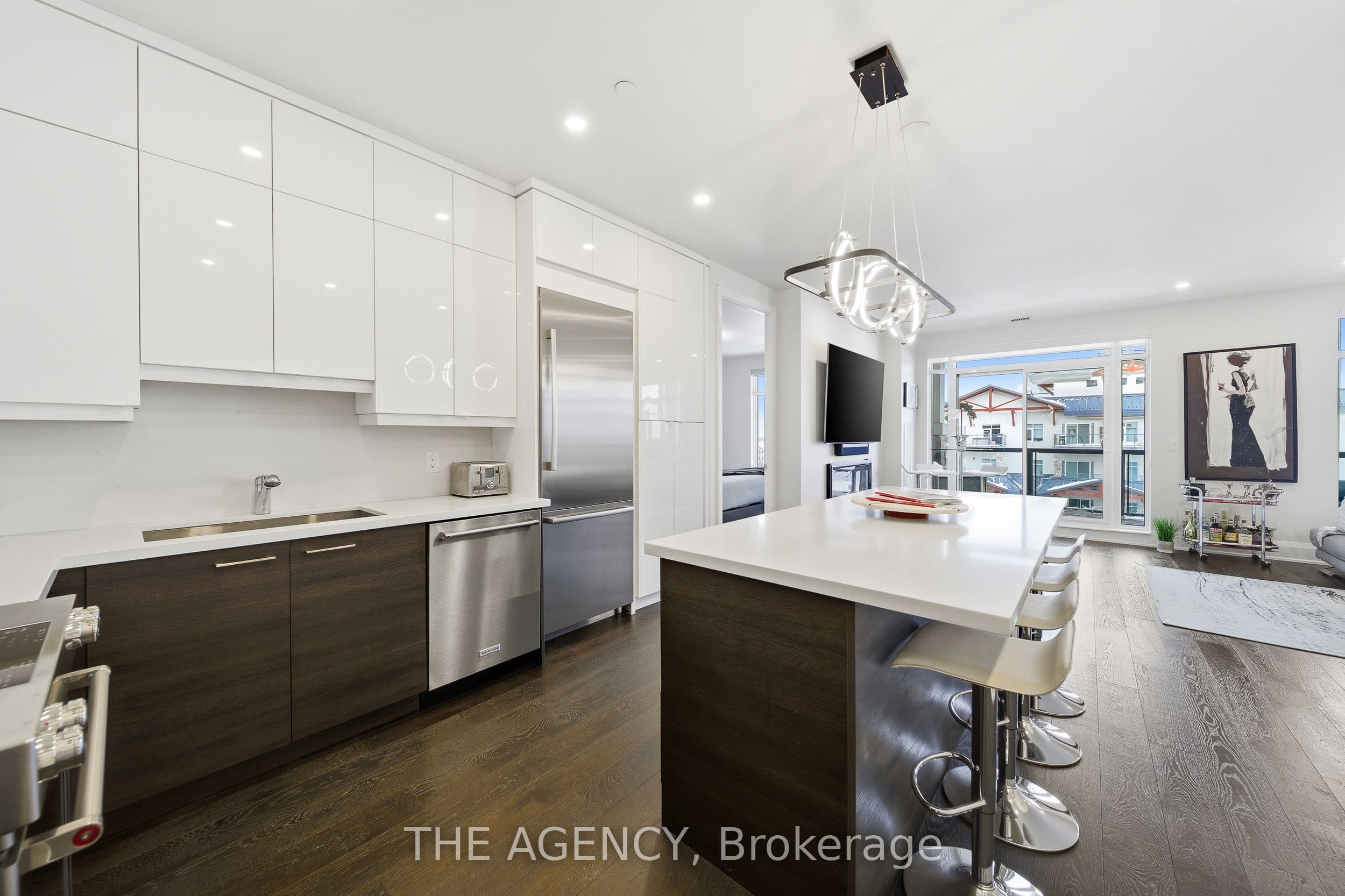Unit 604 90 Orchard Point Road photo 1