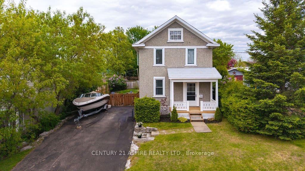 391 Third Avenue photo 1