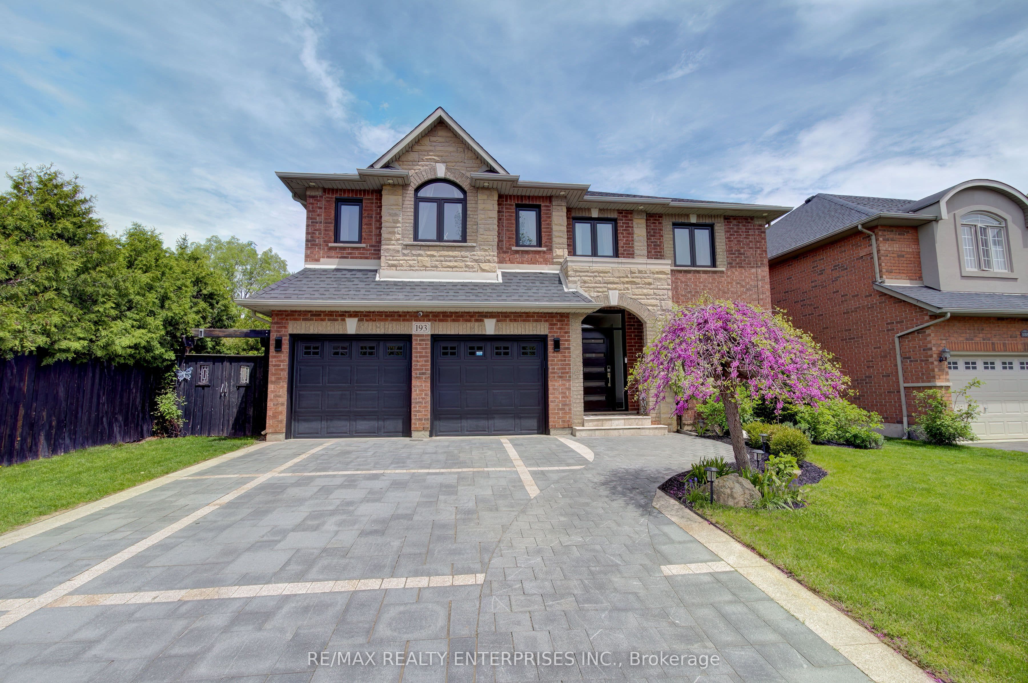 193 Teddington Place photo 1