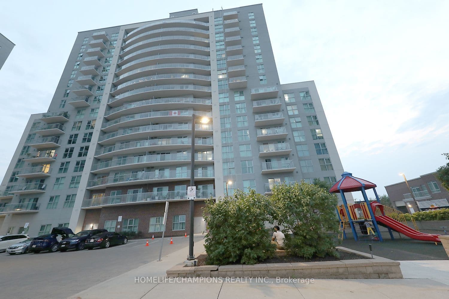Unit 112 2150 Lawrence Avenue photo 1