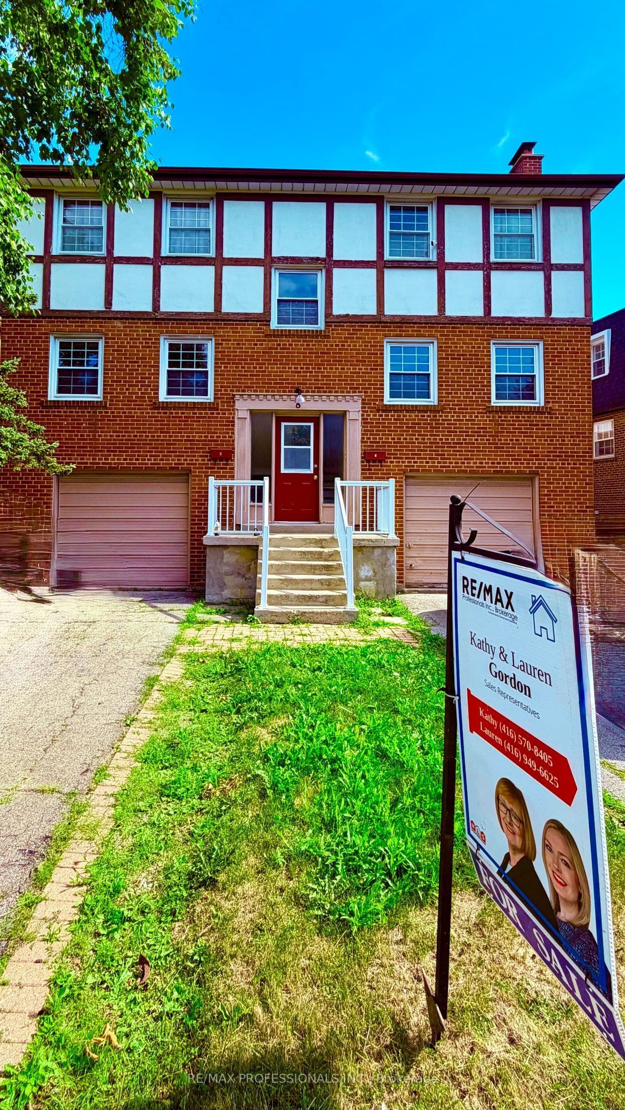 8 Bridesburg Drive photo 1