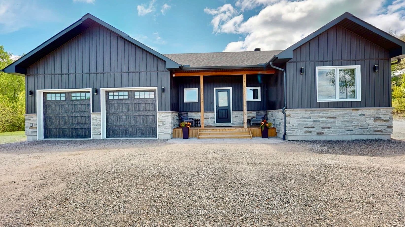 527 River Road photo 1