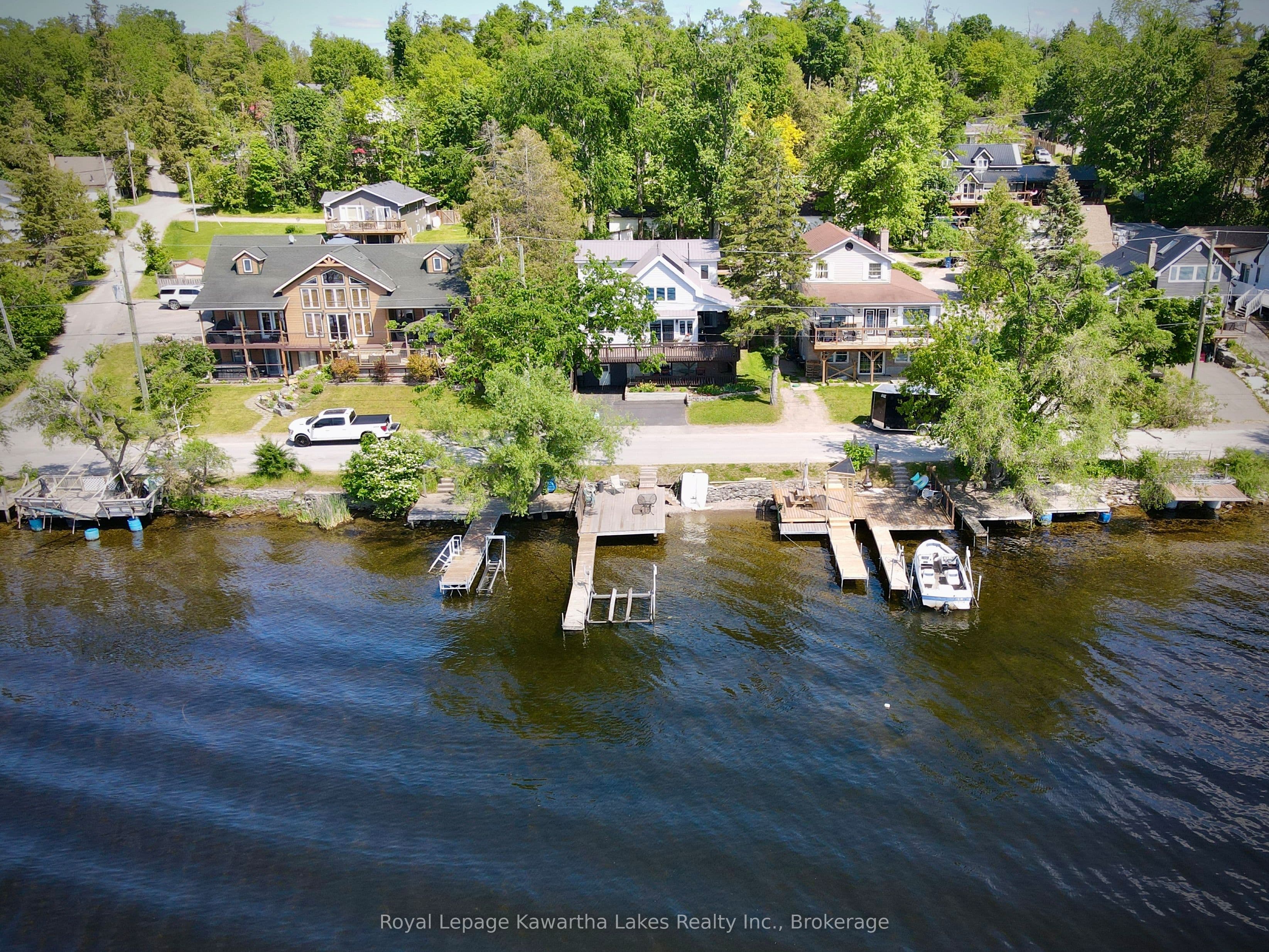 67 Hazel Street photo 1