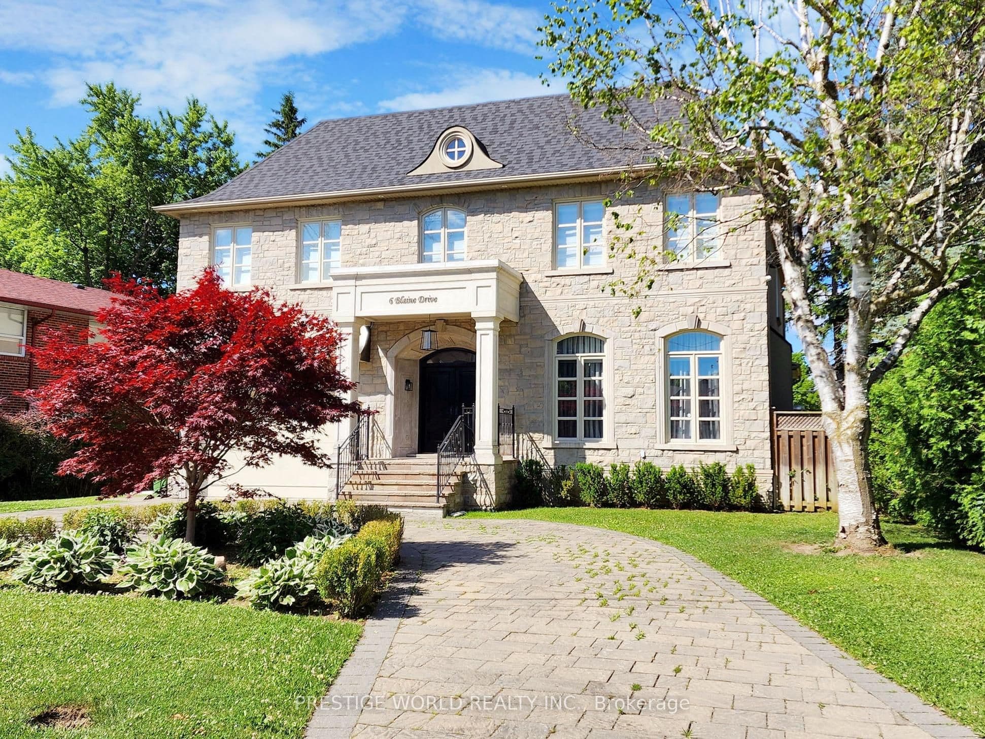 6 Blaine Drive photo 1