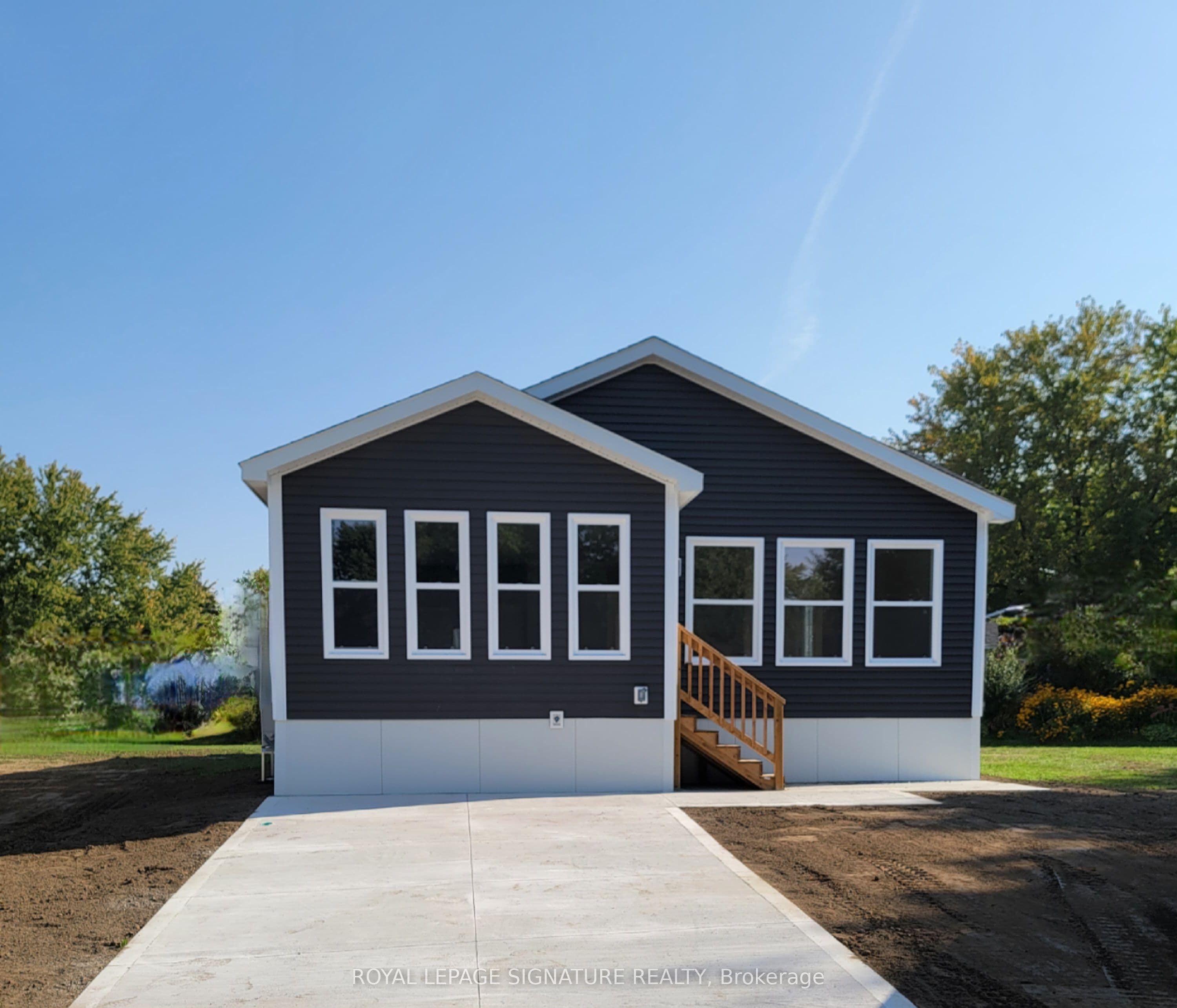 18 Briar Wood Place photo 1
