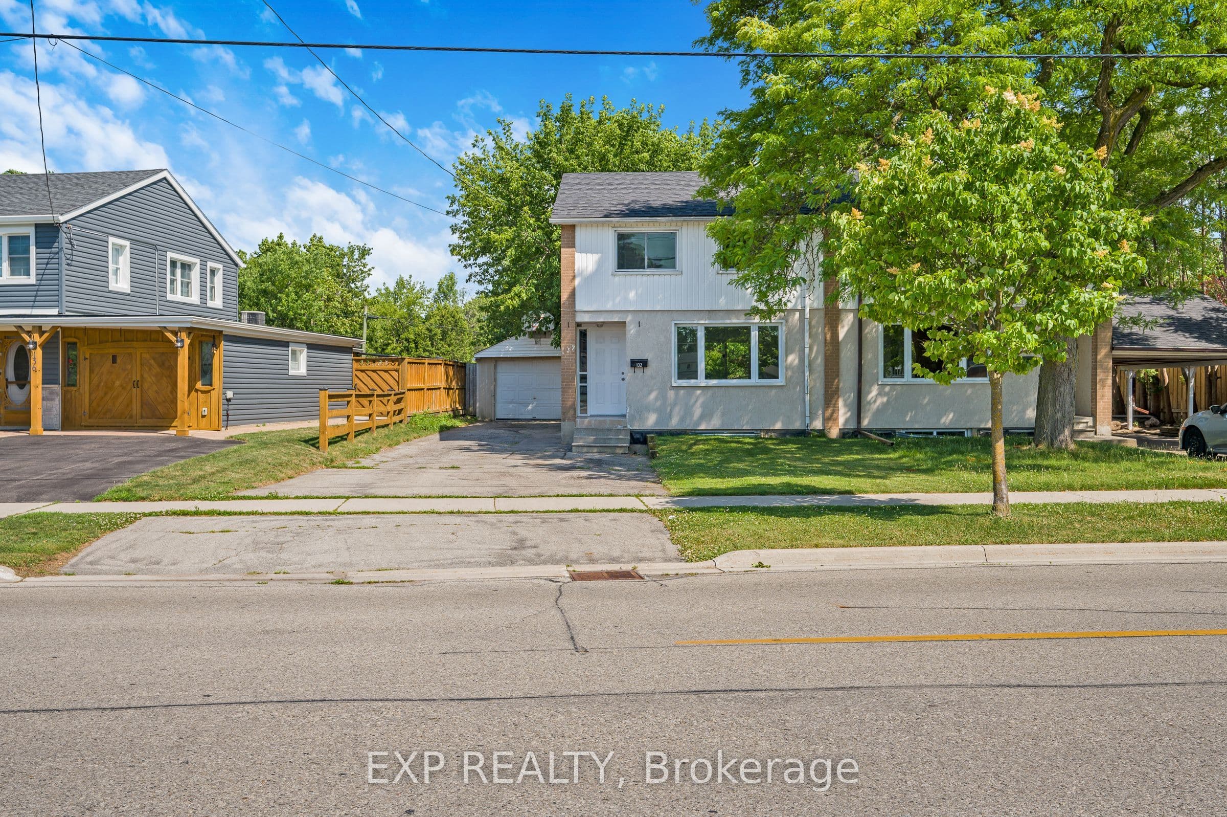 132 Heslop Road photo 1