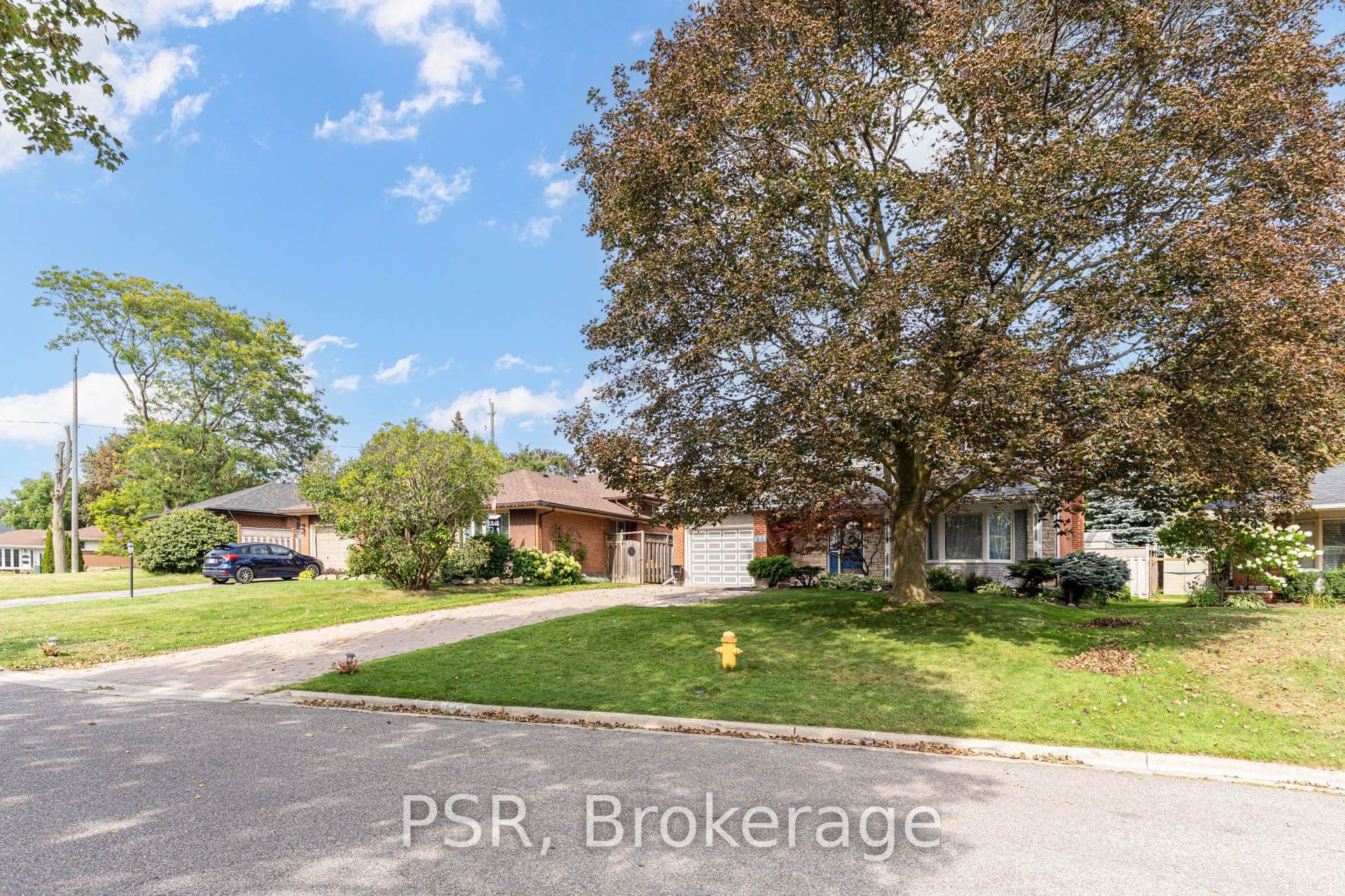 375 Inverness Drive photo 1