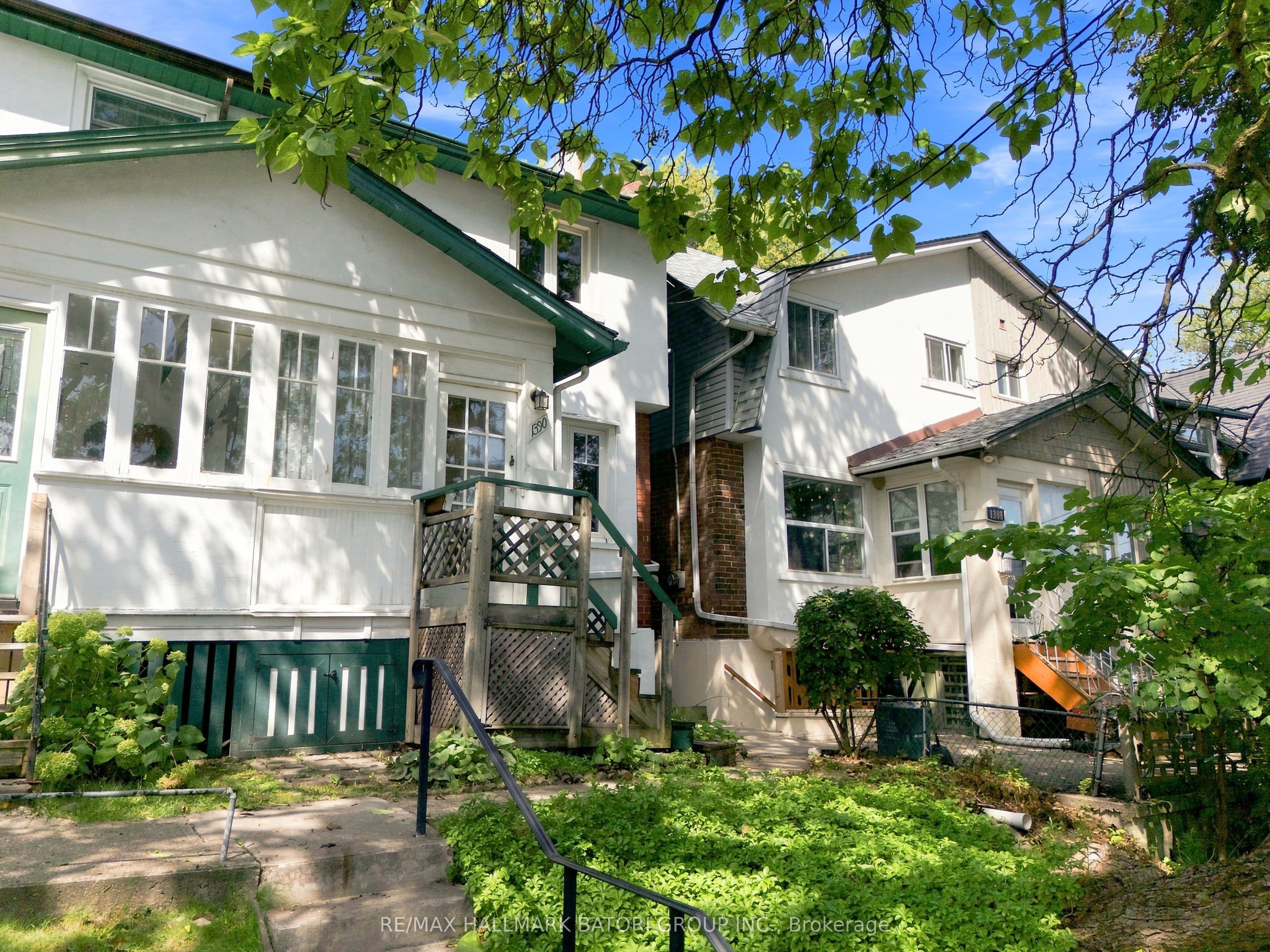 1390 Davenport Road photo 1