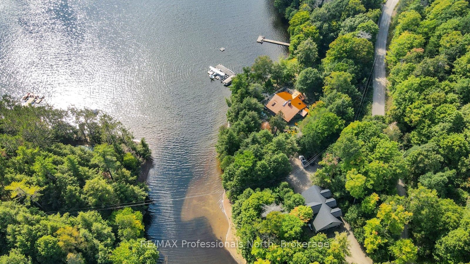 2718 Wilkinson Road photo 1