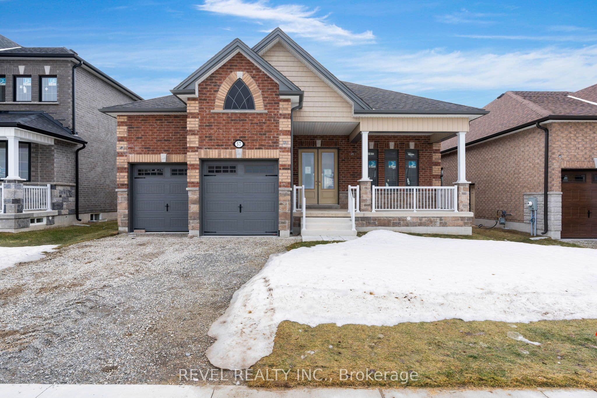 57 Wood Crescent photo 1