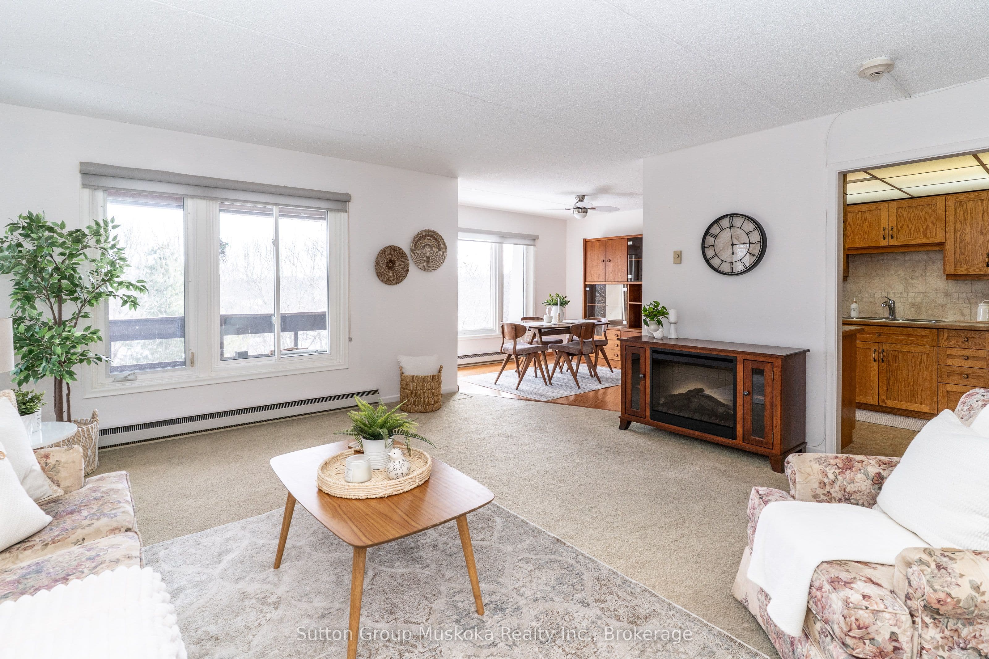 Unit 36 26 Herman Avenue photo 1
