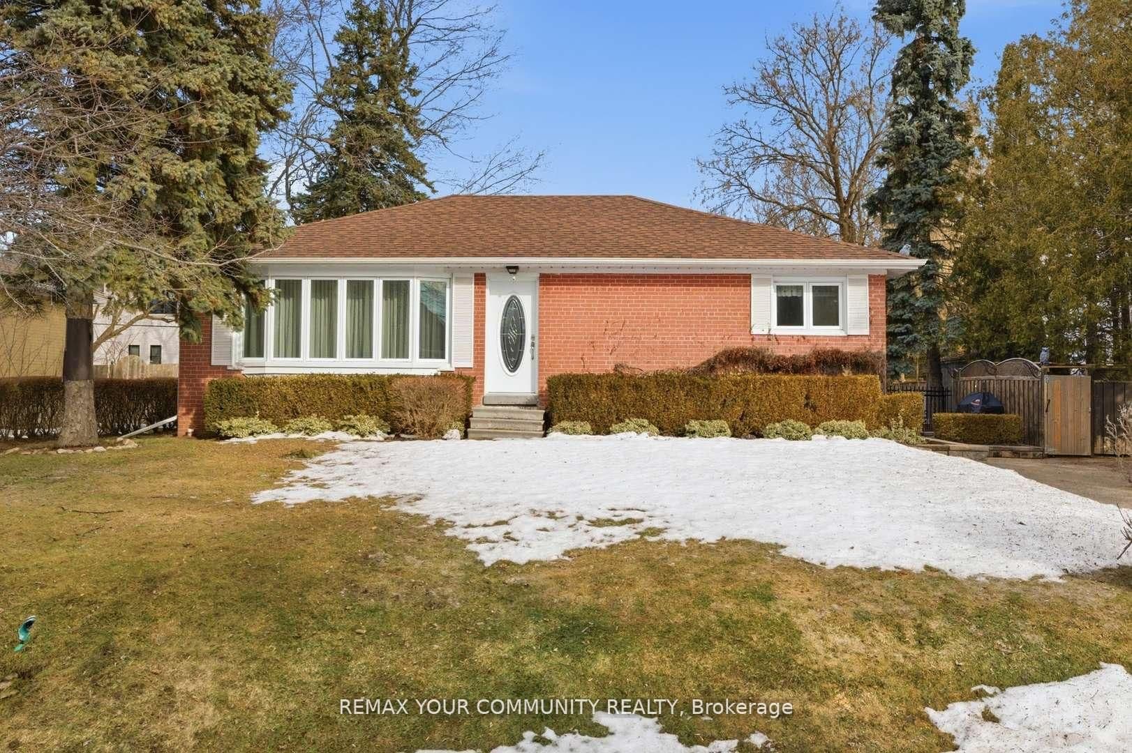 154 Hollingsworth Drive photo 1