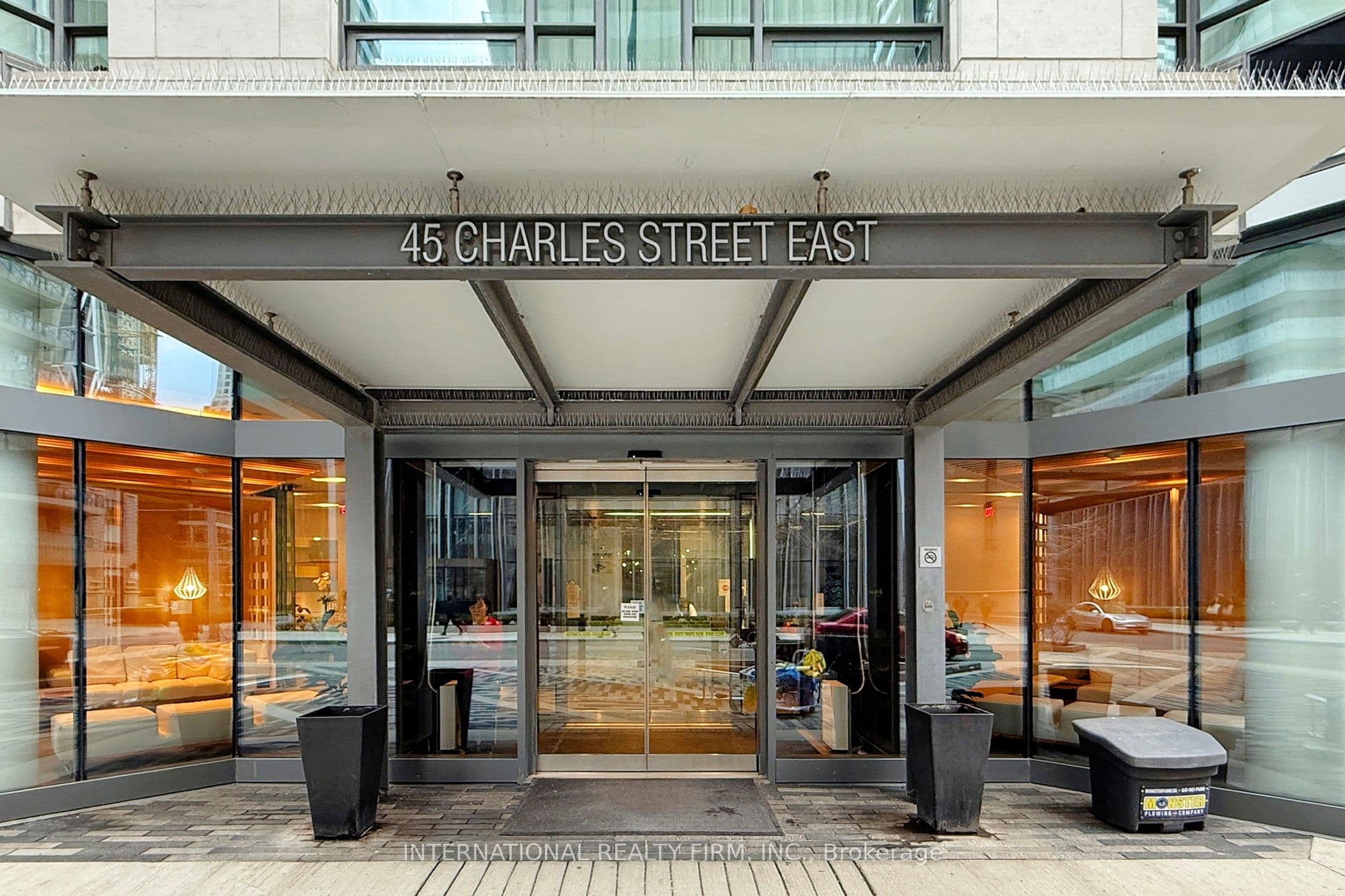 Unit 2911 45 Charles Street photo 1