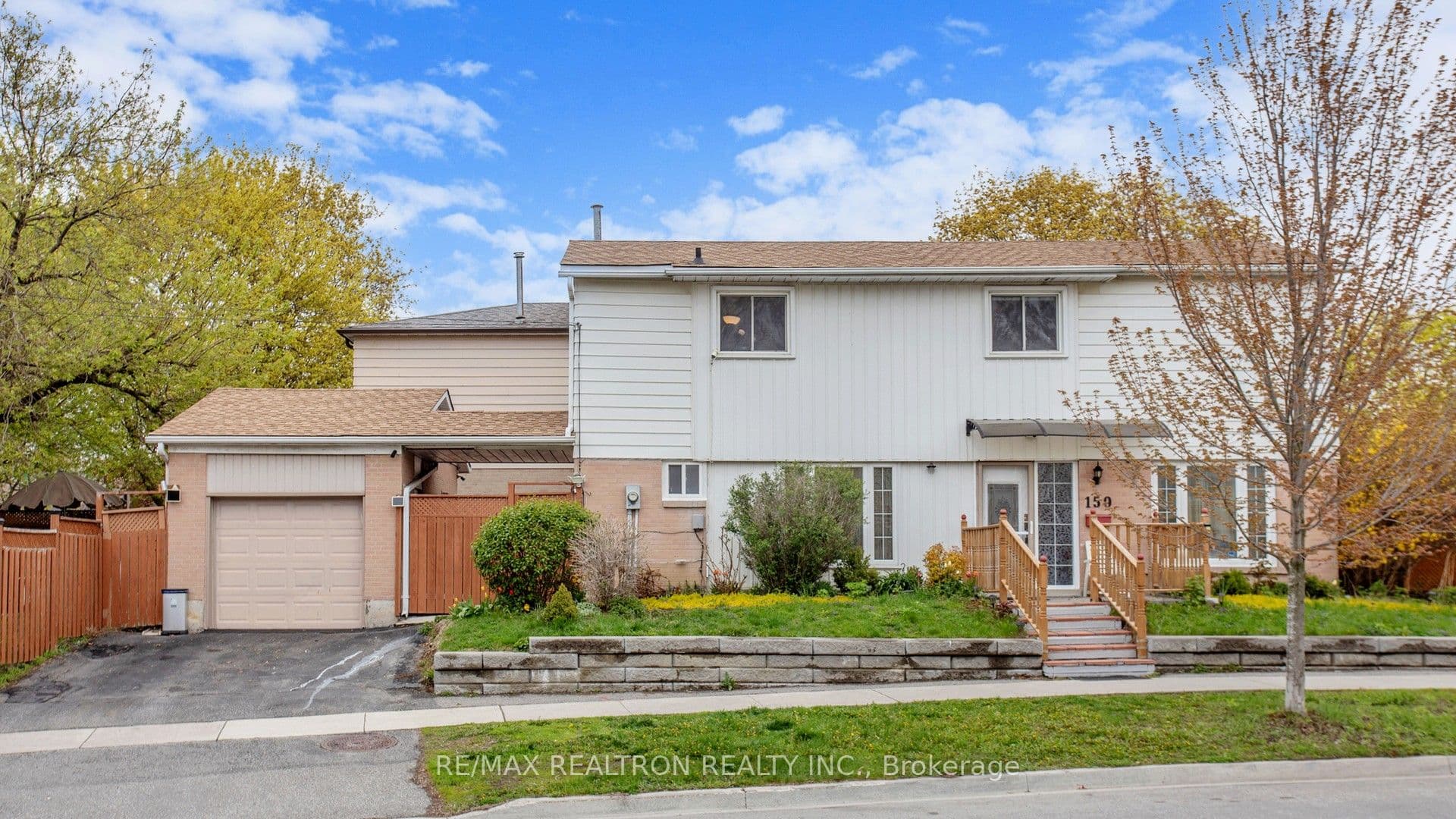 159 Patterson Street photo 1