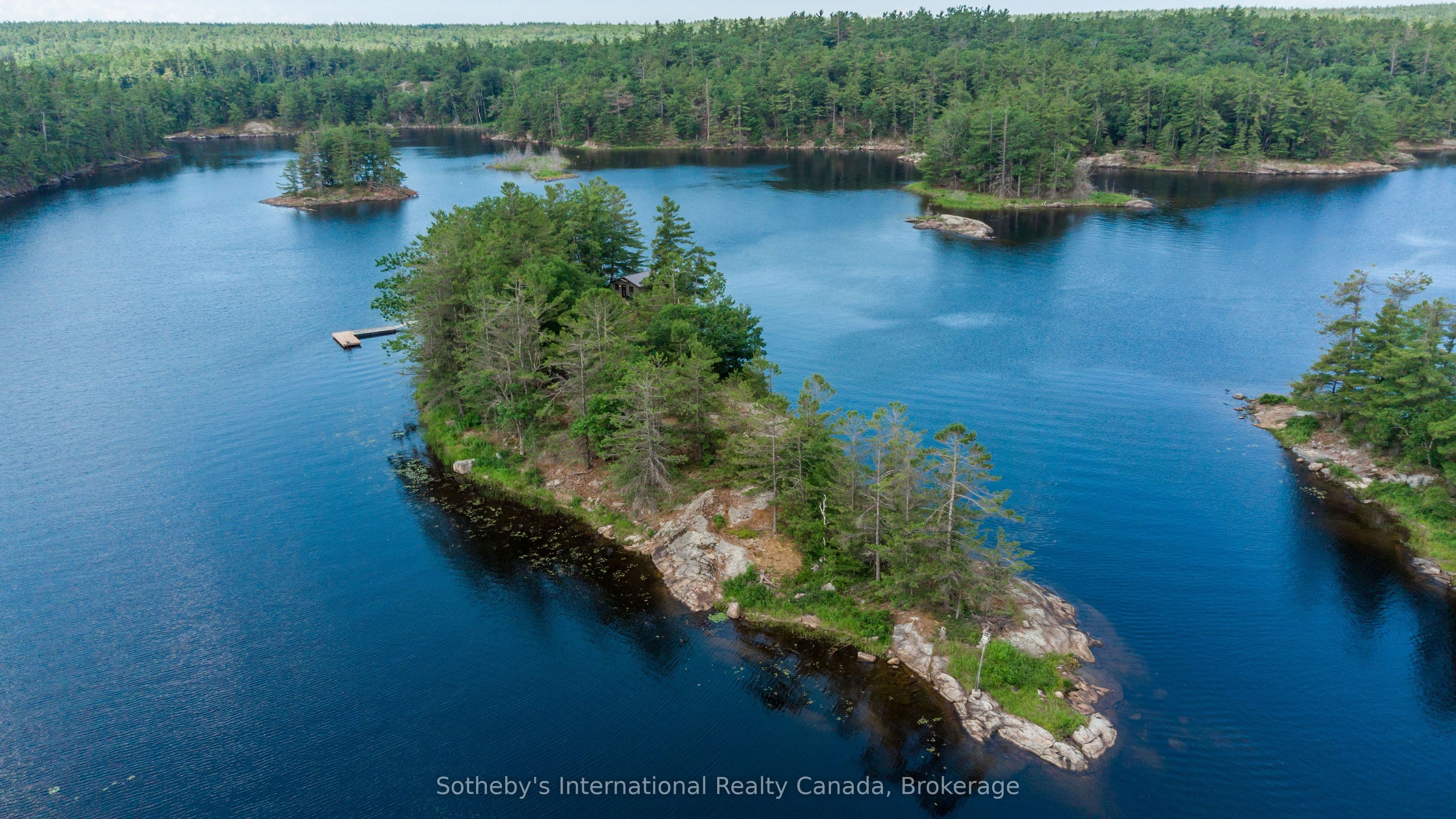 1 B277 Island photo 1