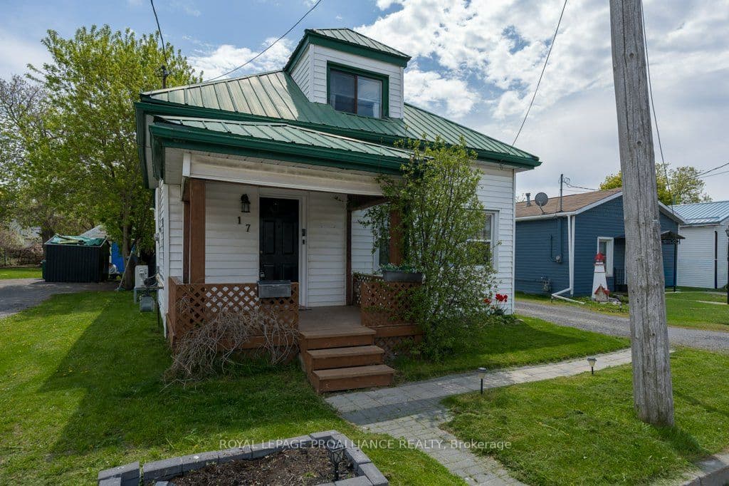 17 Meyers Street photo 1