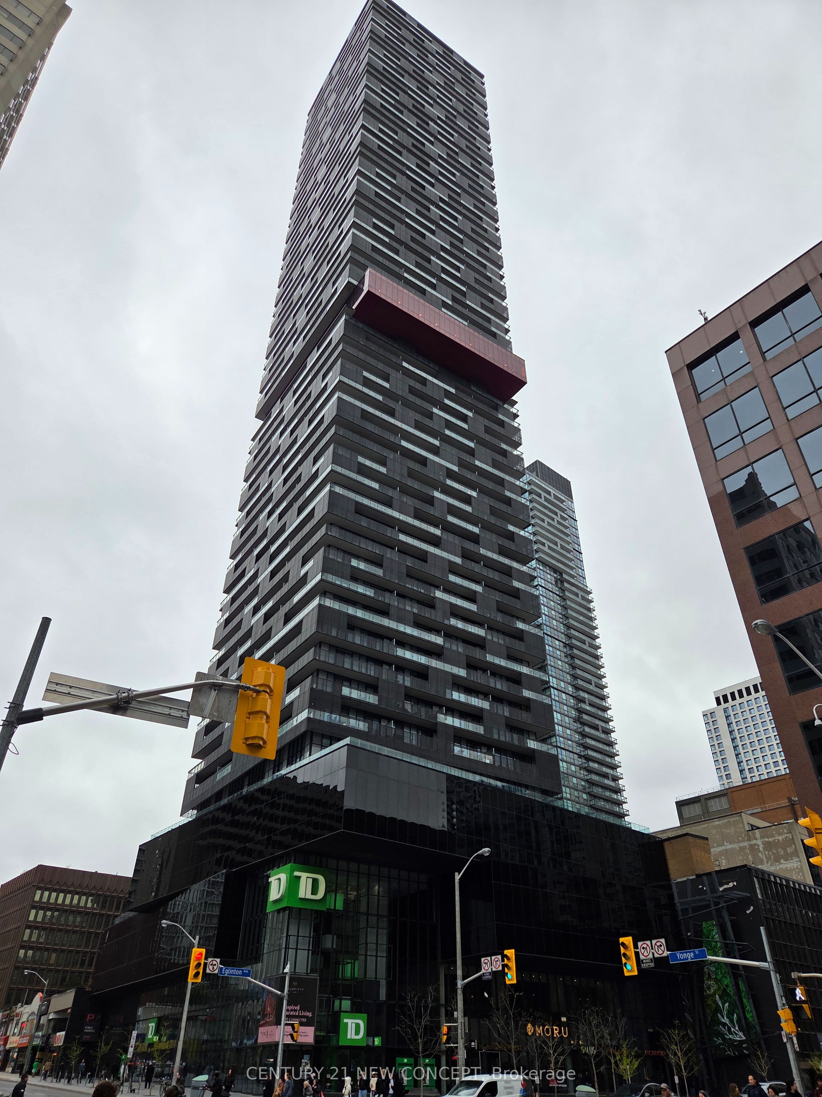 Unit 3604 8 Eglinton Avenue photo 1