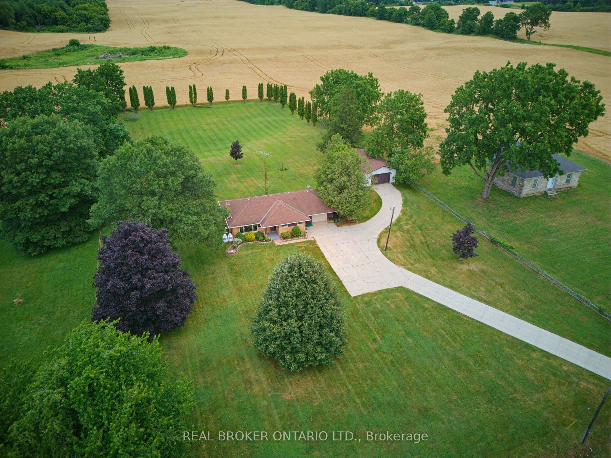 347 Blue Lake Road photo 1