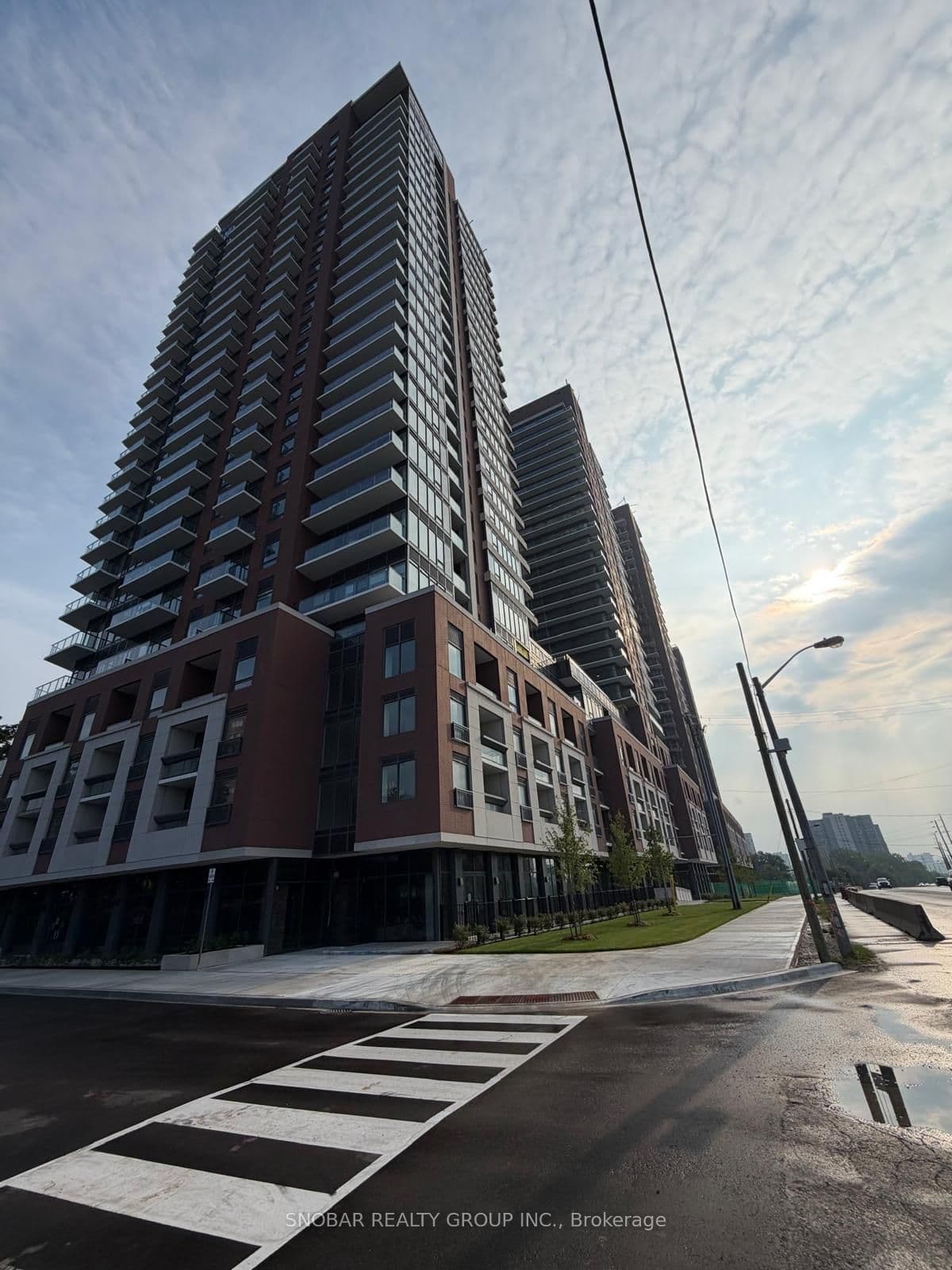 Unit 223 4000 Eglinton Avenue photo 1