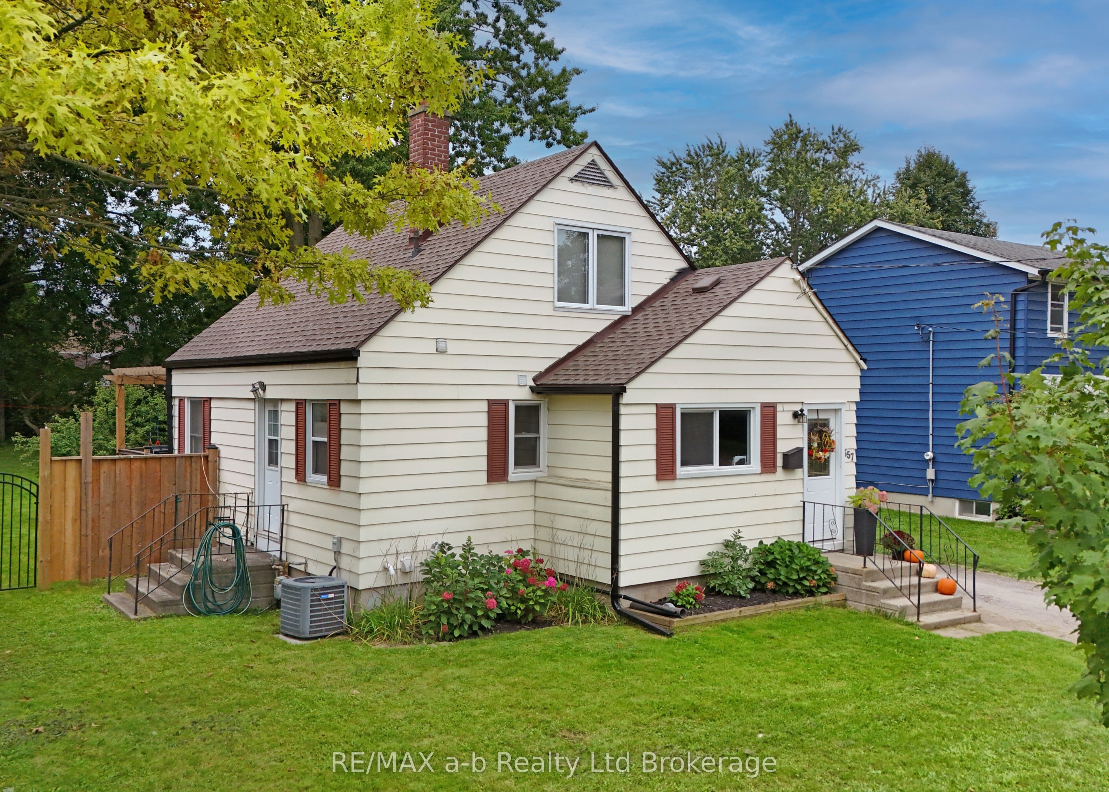 357 Knightsbridge Road photo 1