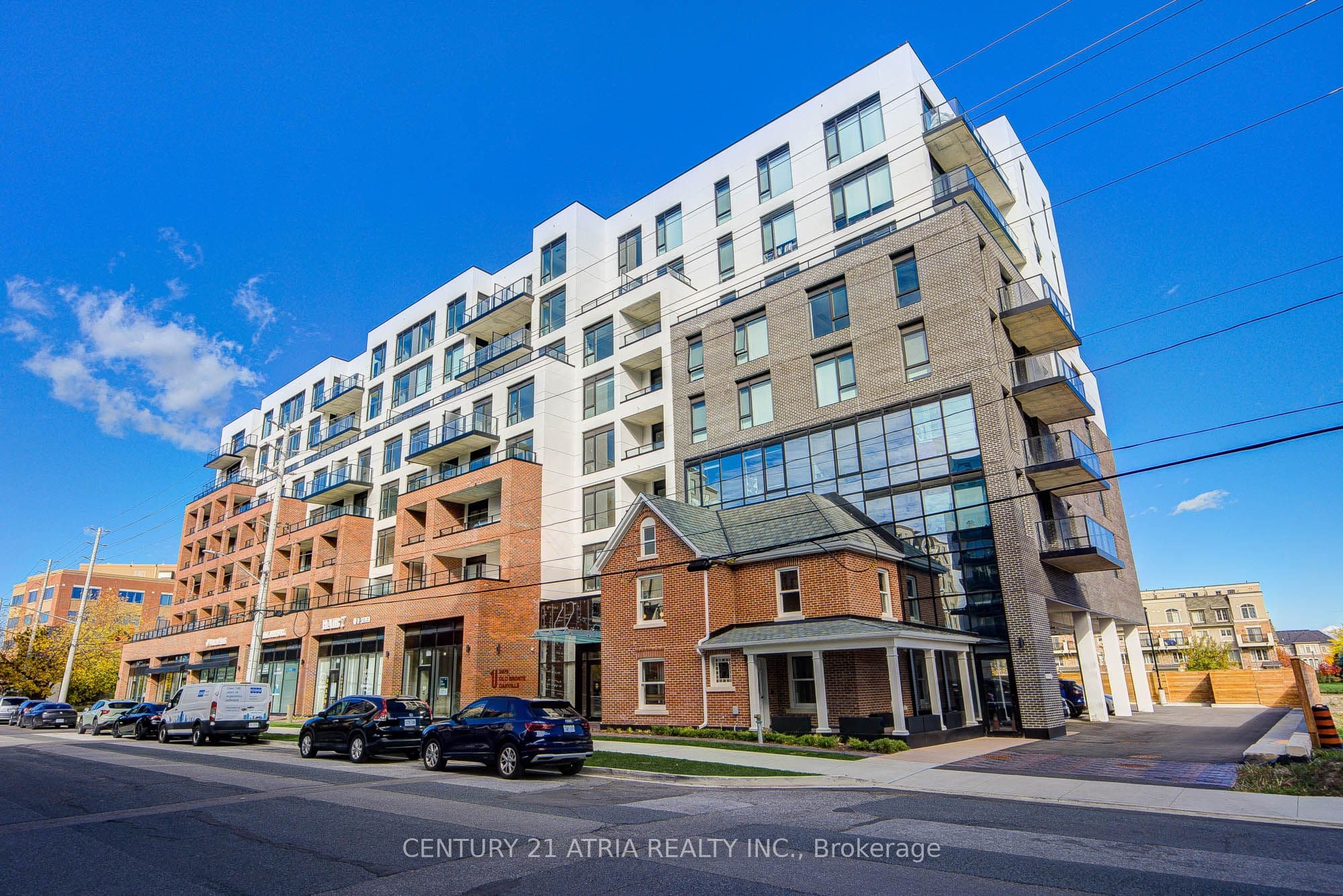 Unit 607 2475 Old Bronte Road photo 1
