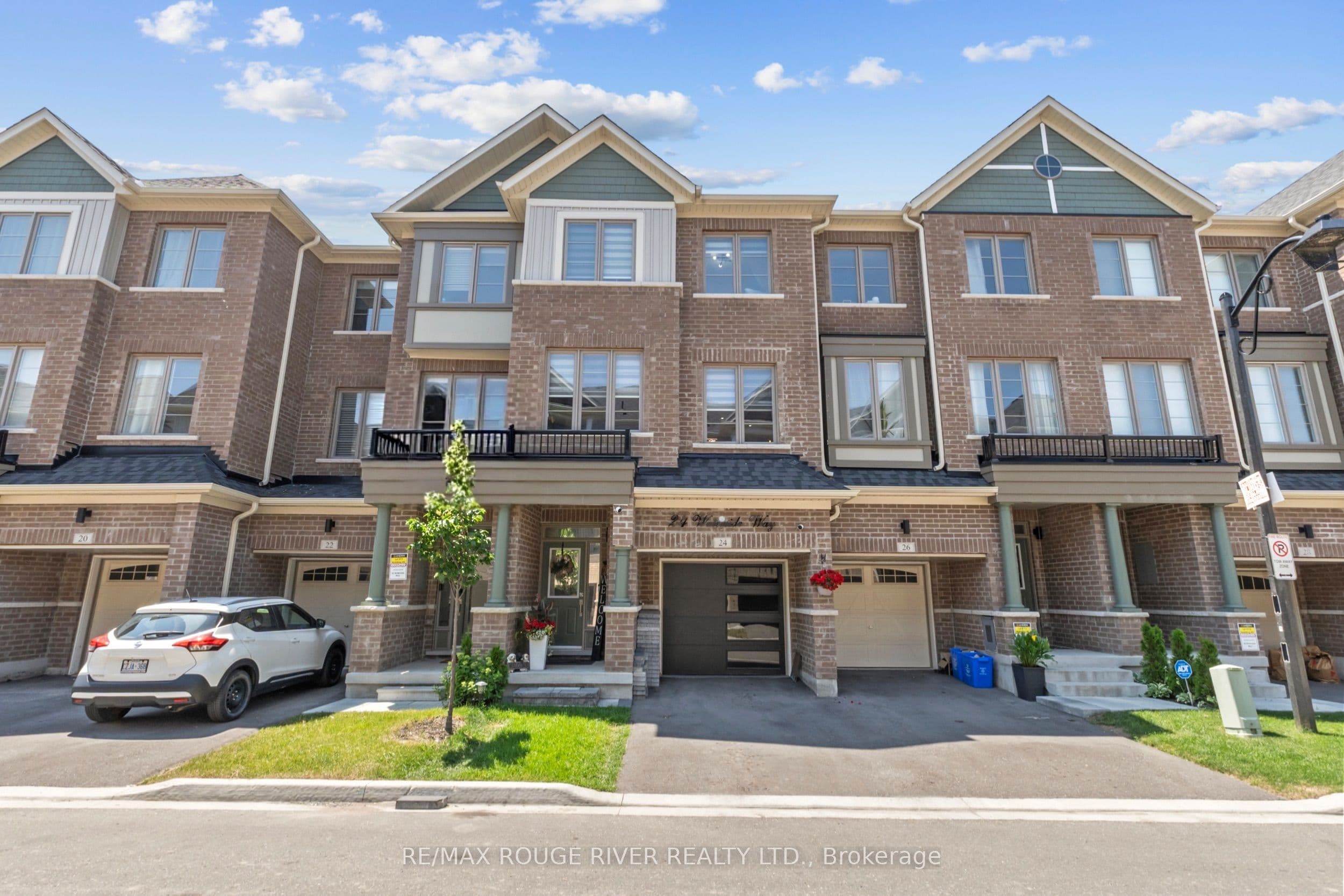 24 Waterside Way photo 1