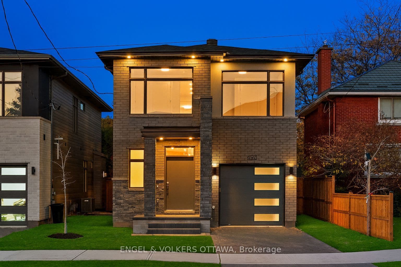 493 Highcroft Avenue photo 1