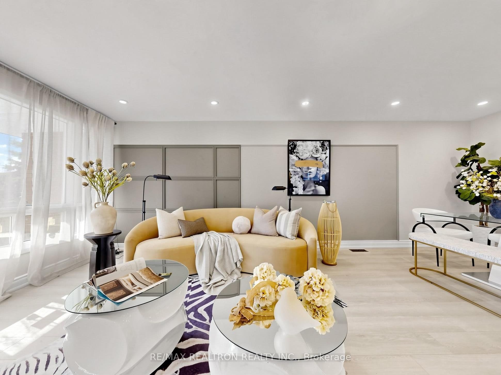 76 Clancy Drive photo 1