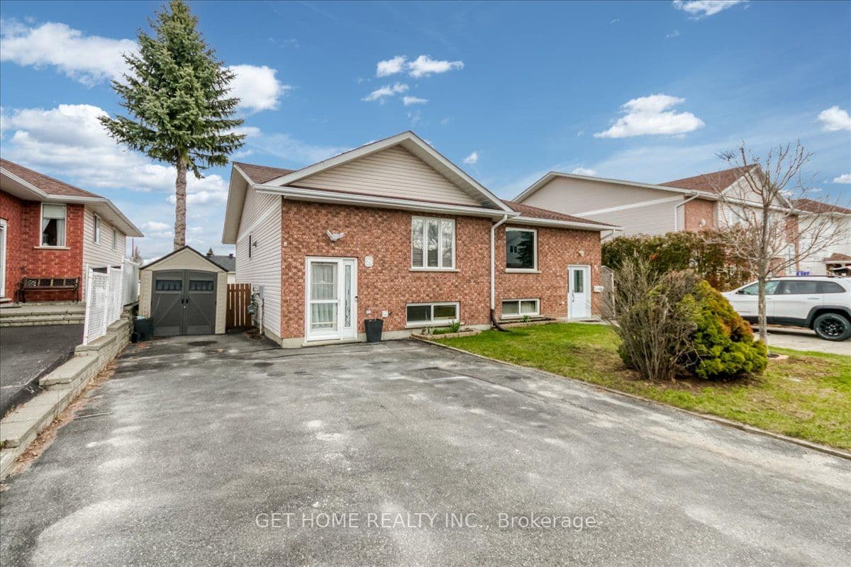 26 Oakdale Street photo 1