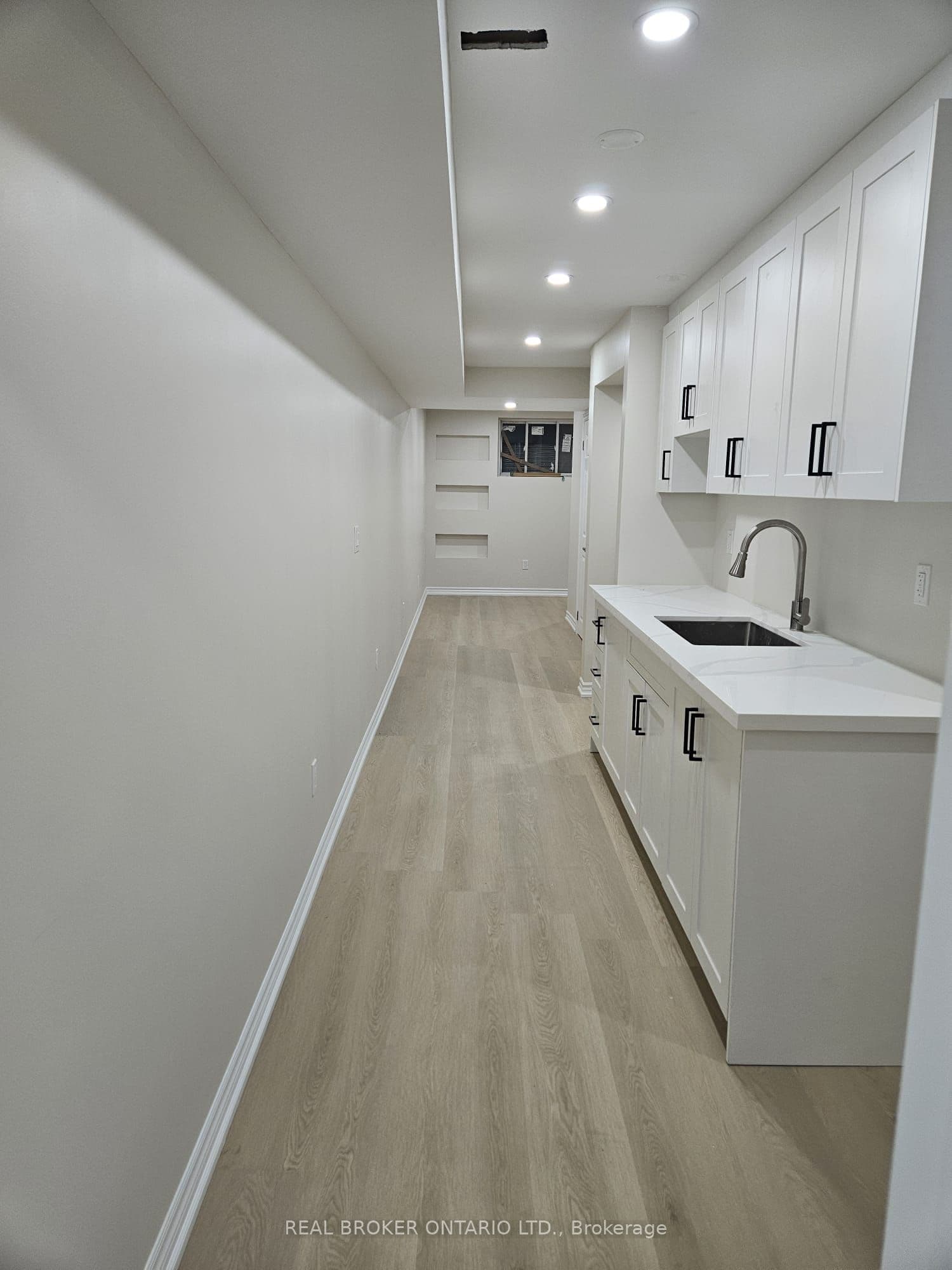 Unit 14 Lower Level 5672 Dorchester Road photo 1