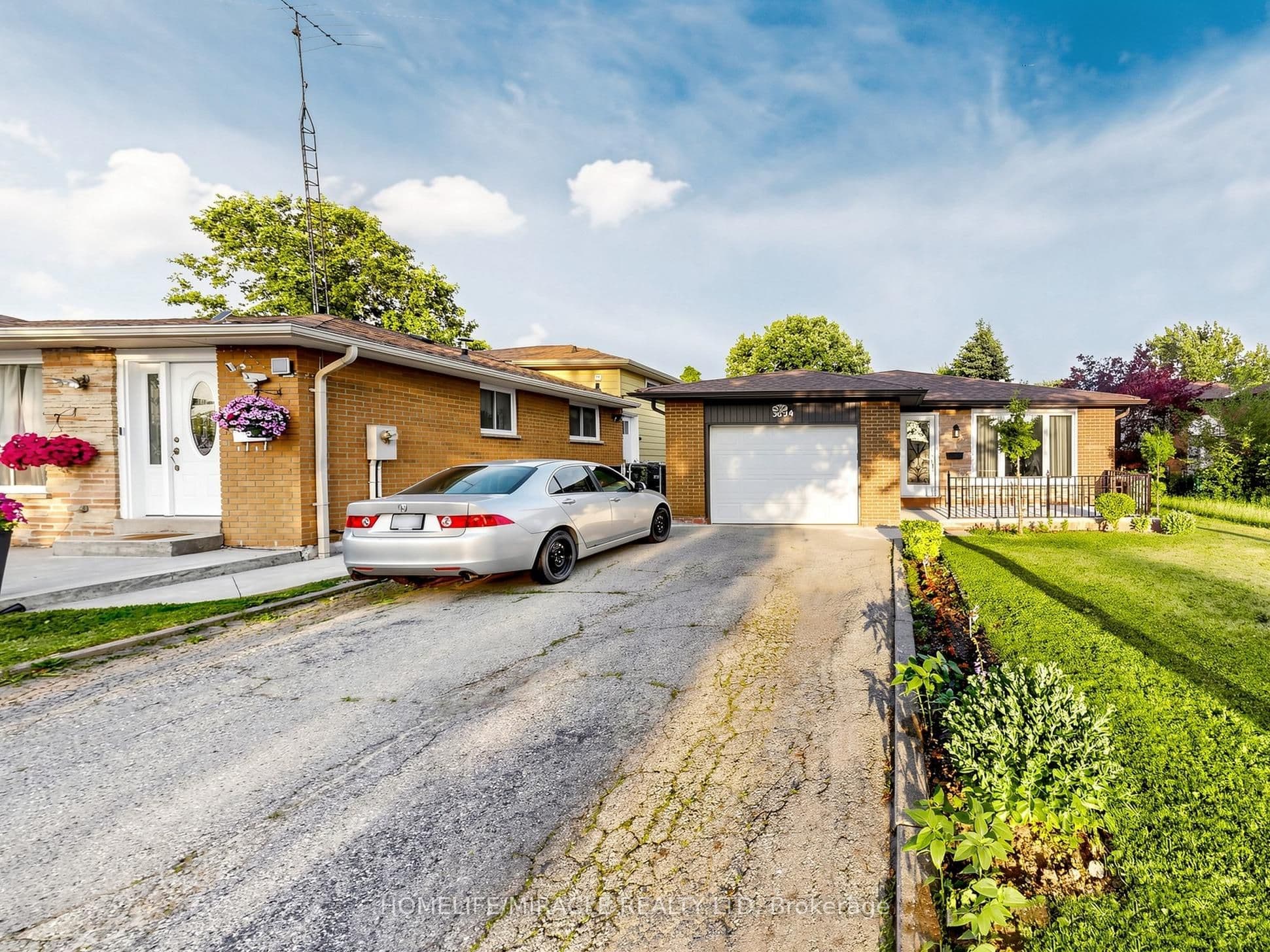 3694 Brandon Gate Drive photo 1