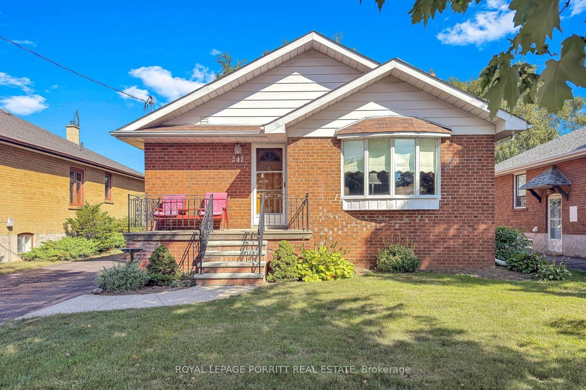 247 Hallmark Avenue photo 1
