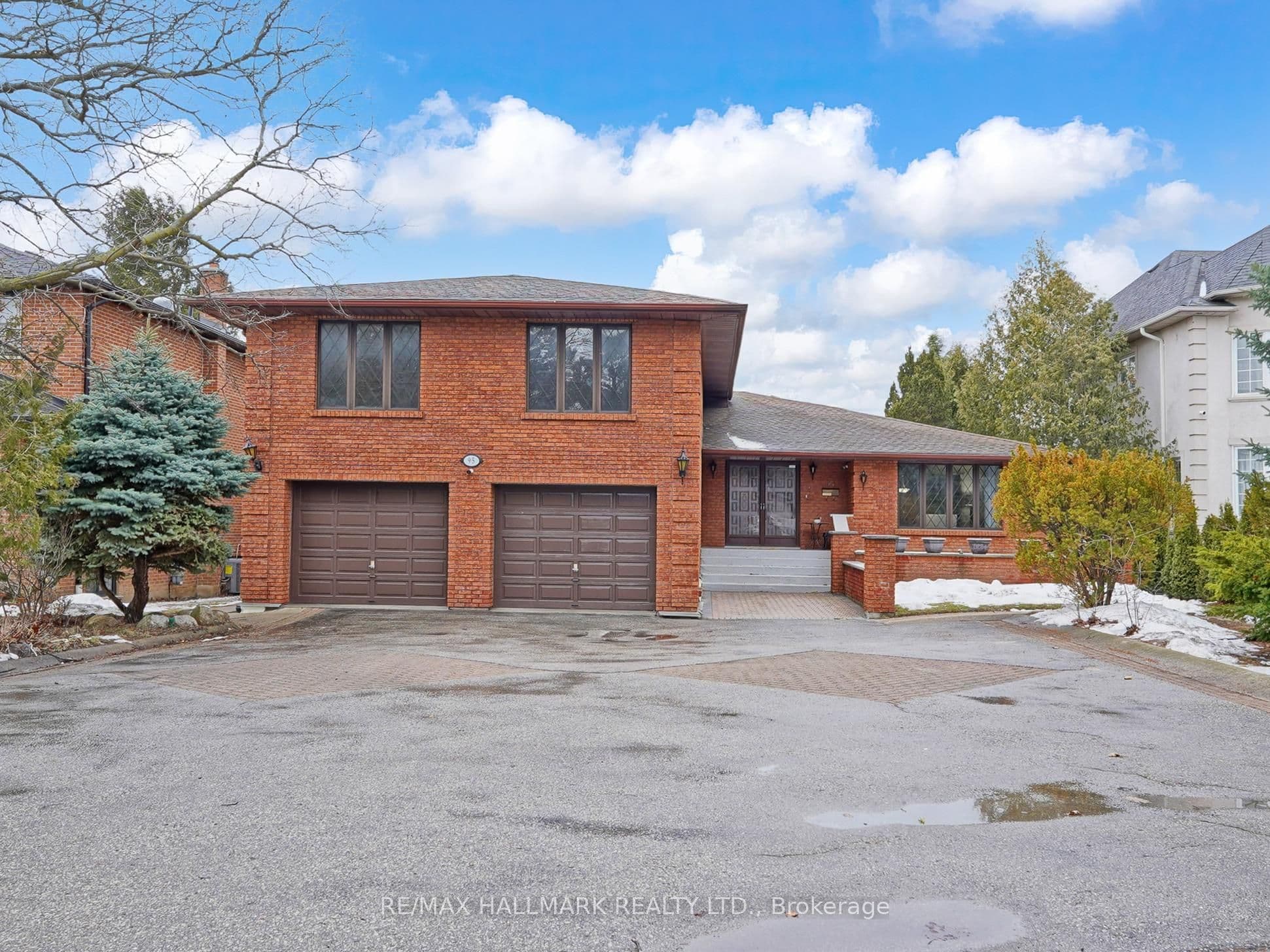 95 Pemberton Road photo 1