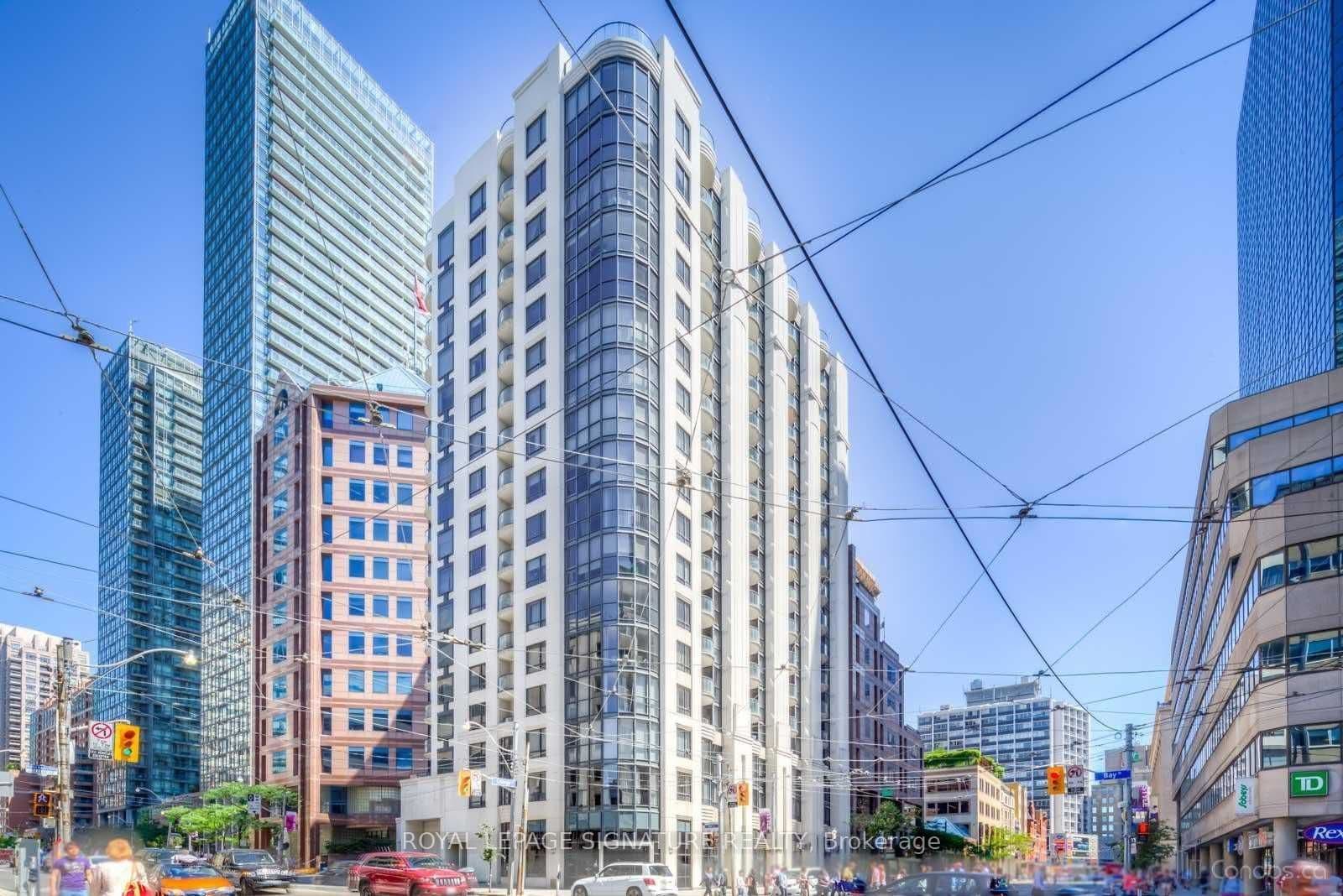 Unit 1602 801 Bay Street photo 1