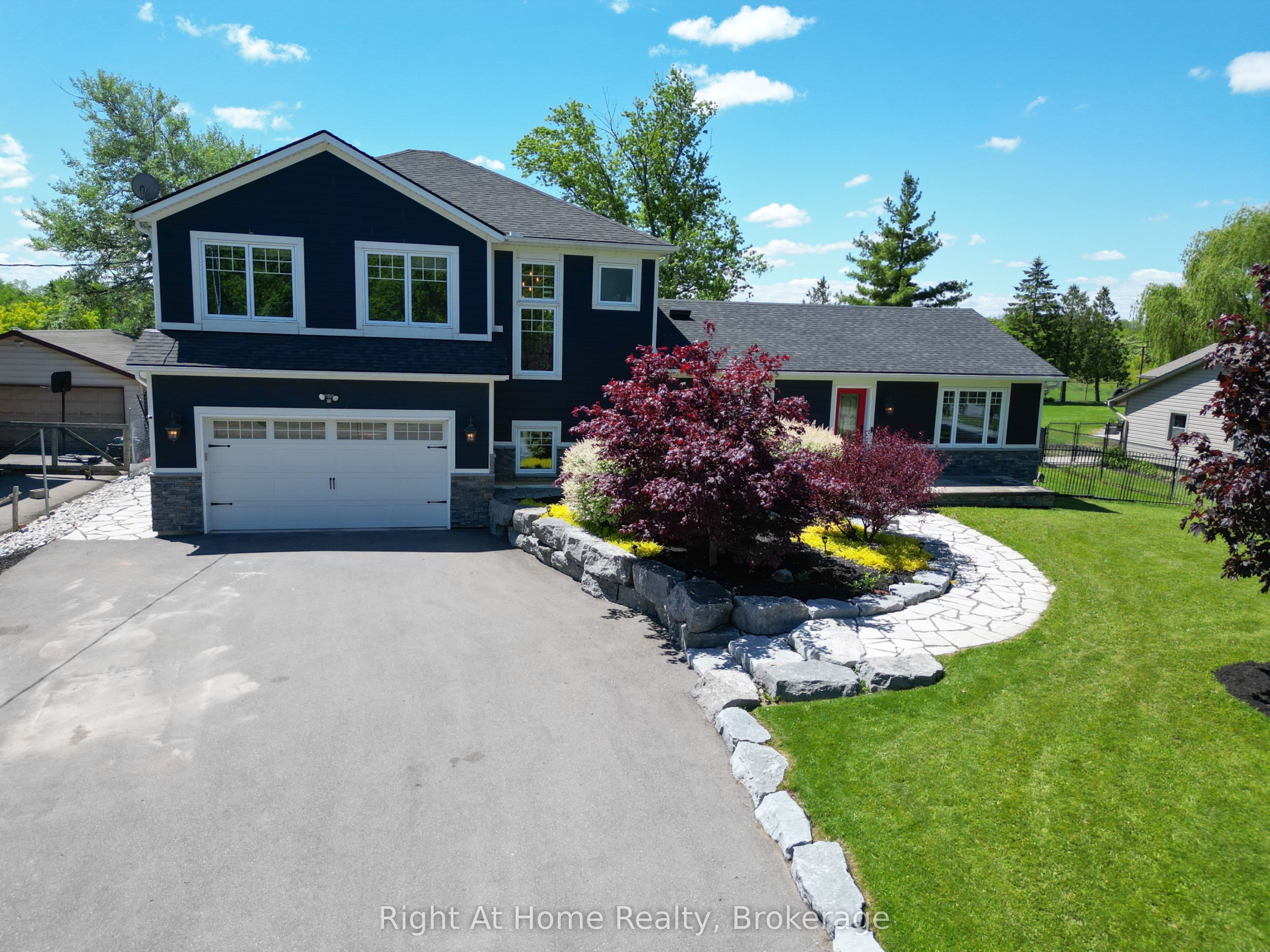 367 Golf Club Road photo 1