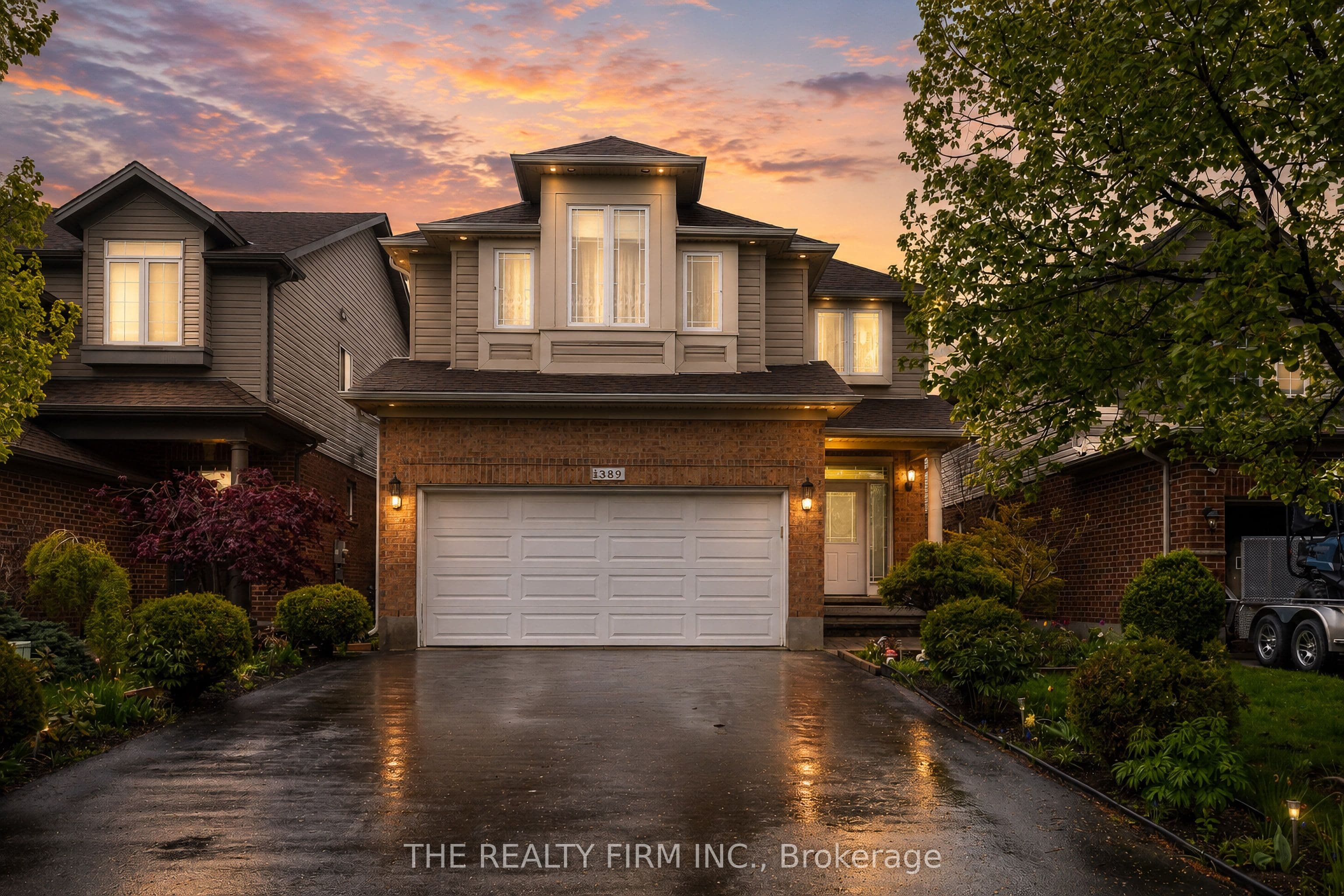 1389 Pleasantview Drive photo 1