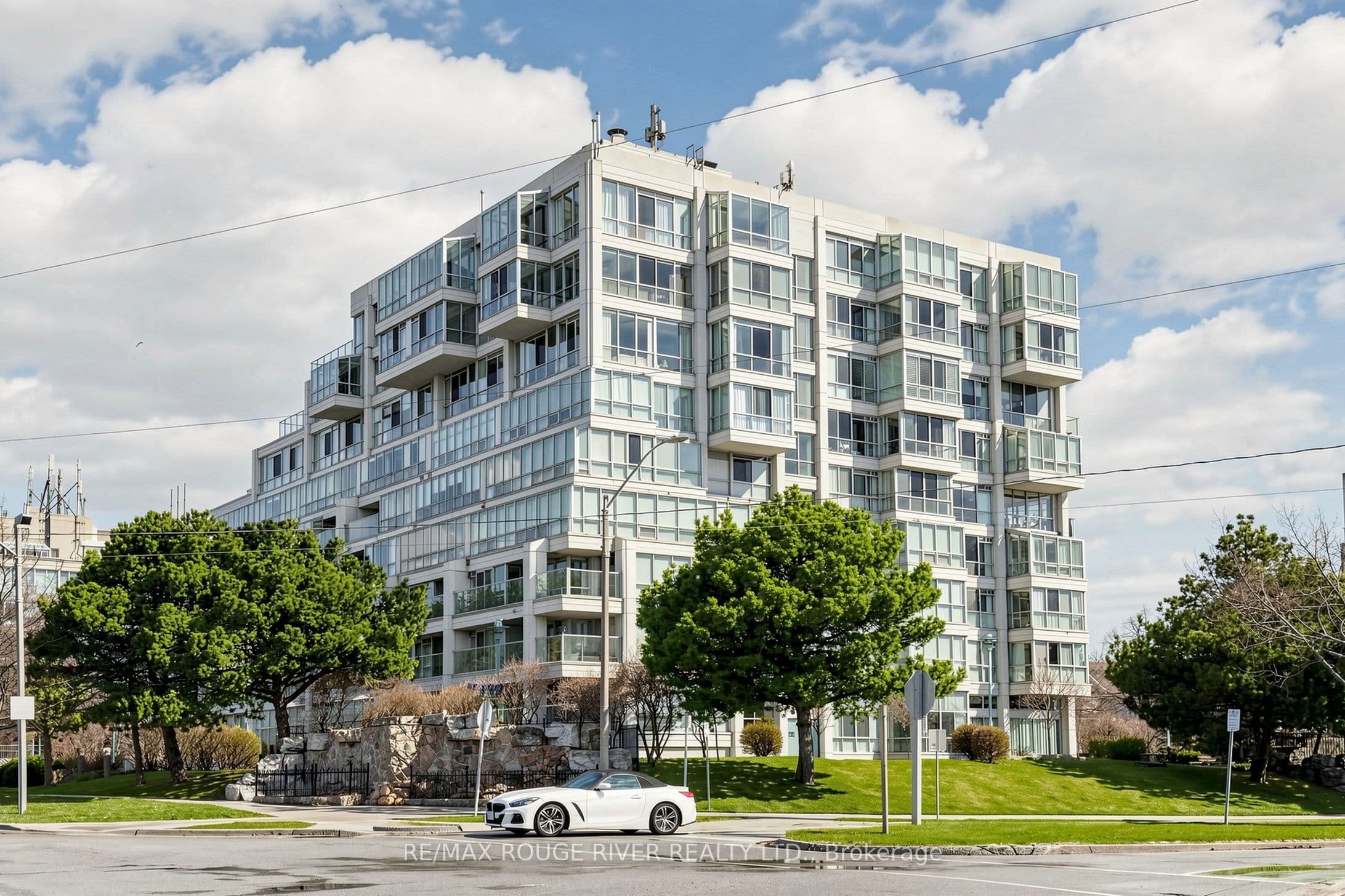Unit 605 45 Cumberland Lane photo 1