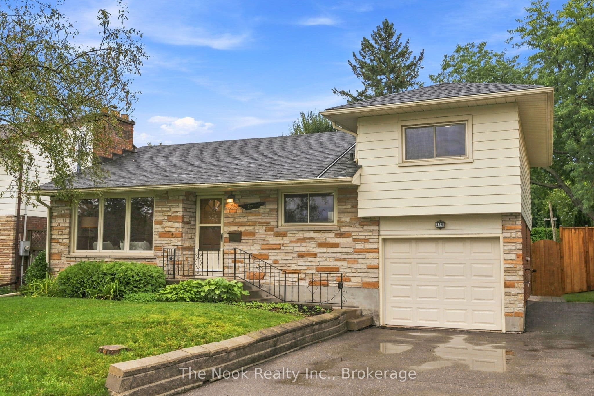 355 Ridgeway Avenue photo 1