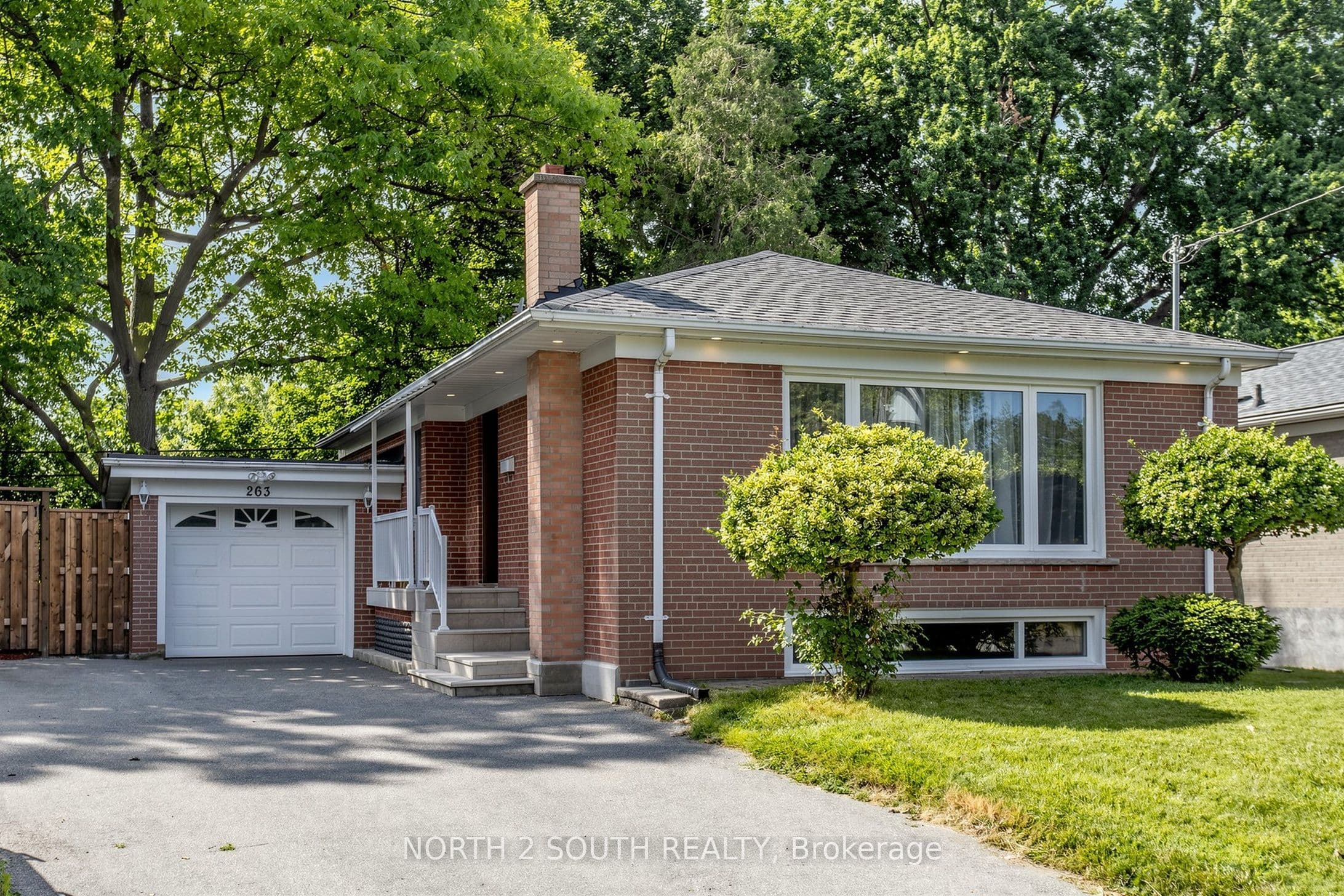 263 Thistle Down Boulevard photo 1