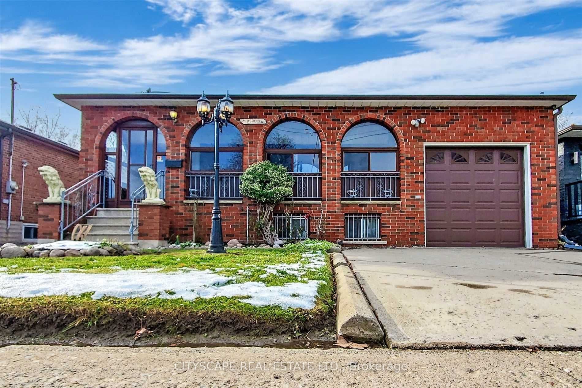 14 Beacon Road photo 1