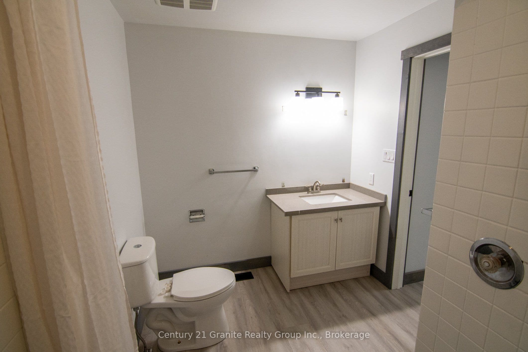 86 WATER Street photo 1